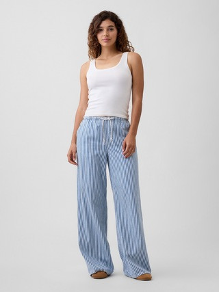 Mid Rise SuperLight Pull-On Wide-Leg Jeans | Gap Factory