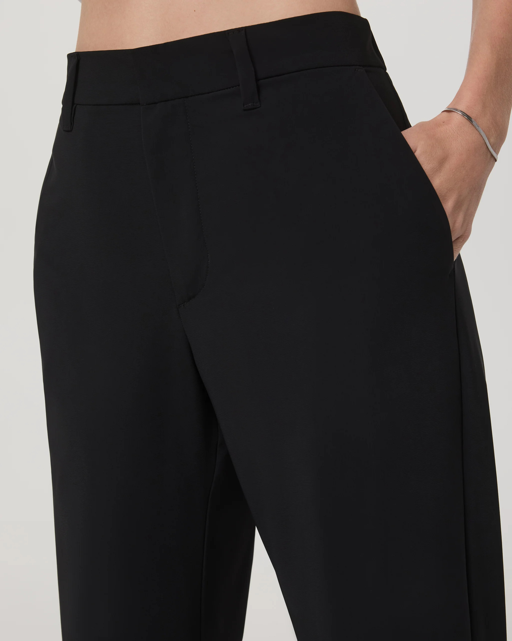 Miles Trouser | Women's Black Straight Leg Pants | Vuori | Vuori Clothing (US & Canada)