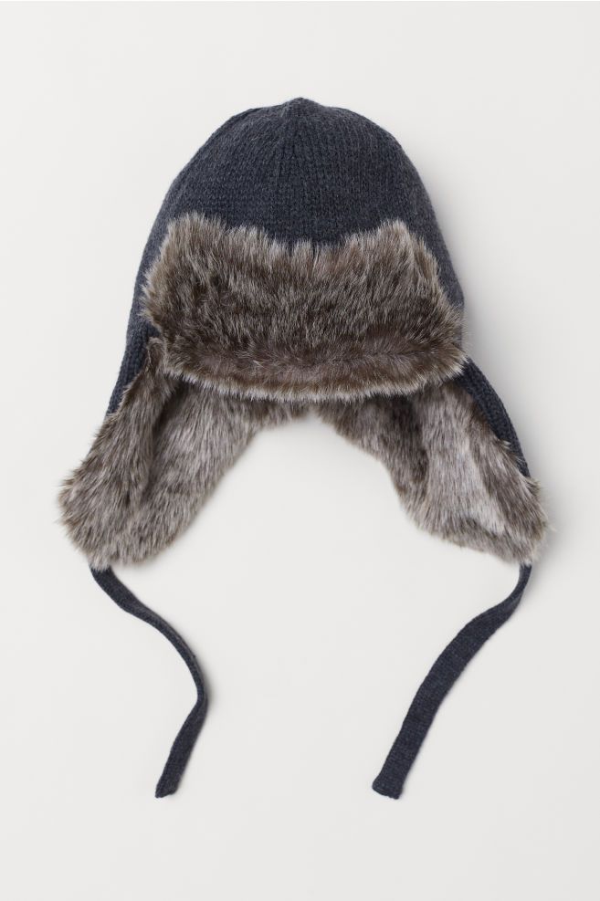 Hat with Earflaps | H&M (US + CA)