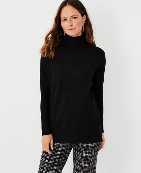 Petite Turtleneck Tunic Sweater | Ann Taylor (US)