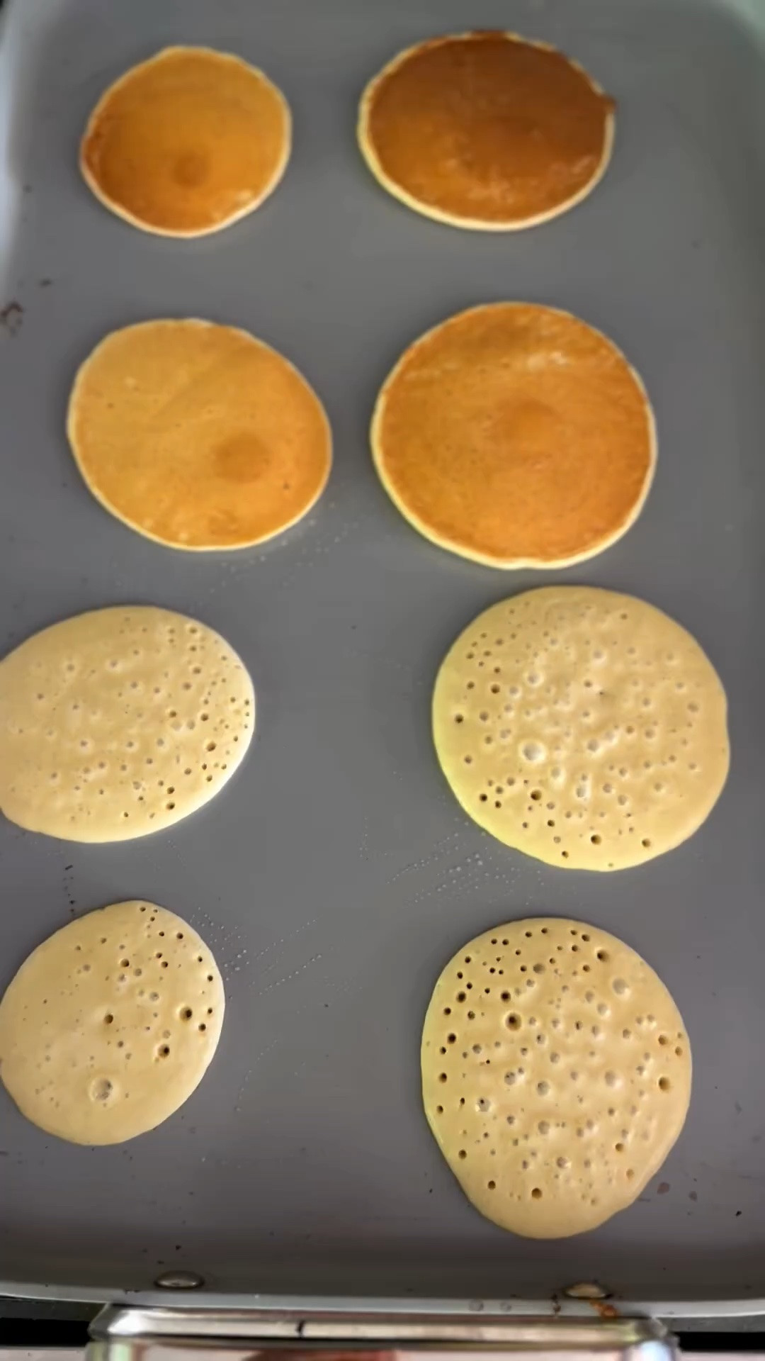 The best Ceramic Nonstick Double Burner Griddle🔥 Perfect for pancake batching 🥞