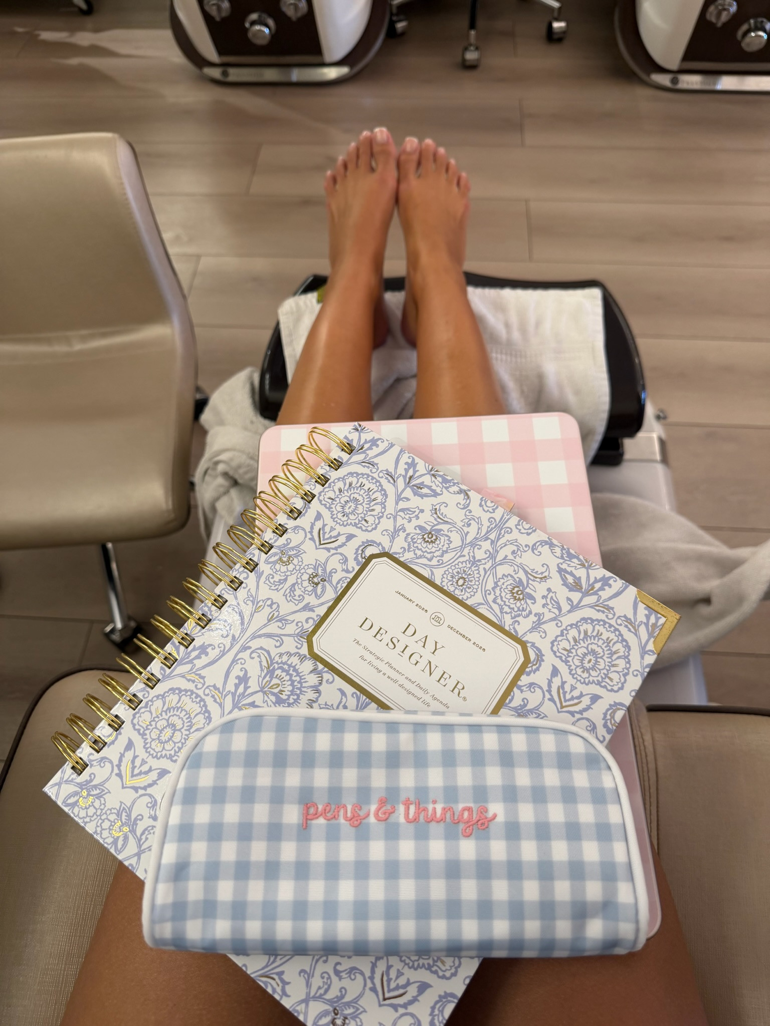 how i stay organized! laptop case, journal, pencil case 

 #LTKdayinmylife