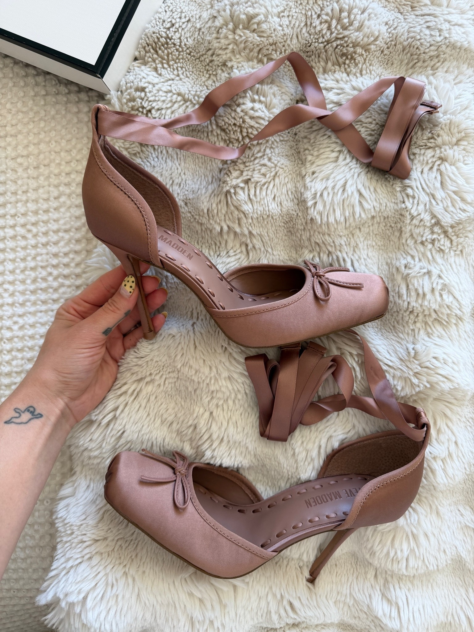 Viral ballet heels

#LTKSeasonal #LTKWedding #LTKMidsize