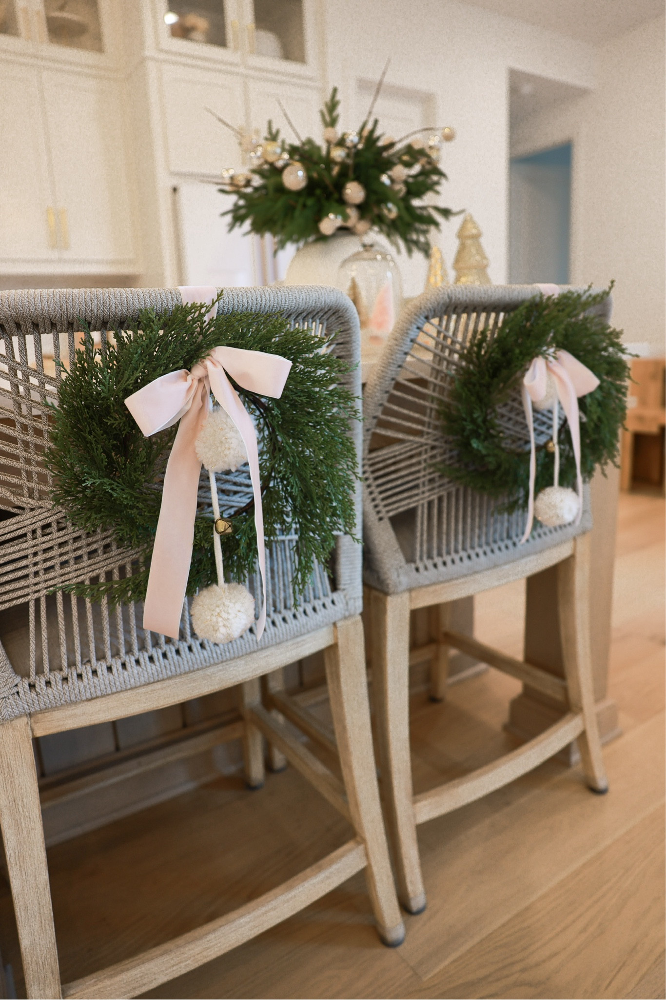 Give me all the pink + bows this year 🤩🩷

Seasonal, decorations, winter, Christmas, home, family, kitchen, holidays, hosting, barstools, details, Pinterest inspired, Sierra Honeycutt 

#LTKSeasonal #LTKHome #LTKHoliday