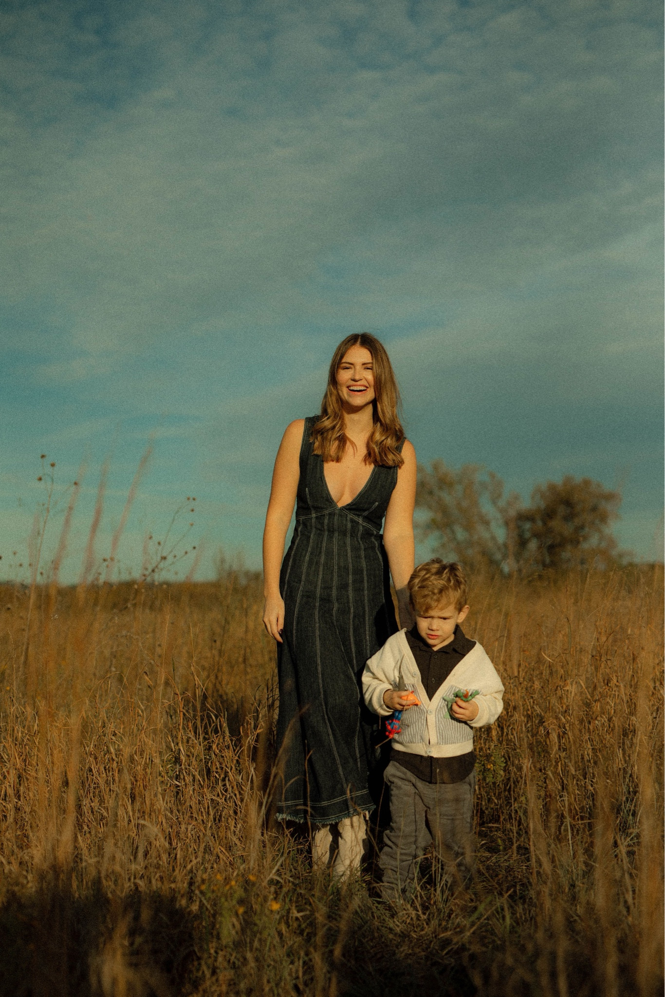 pilcro seamed v-neck denim dress Tiara's_looks on LTK