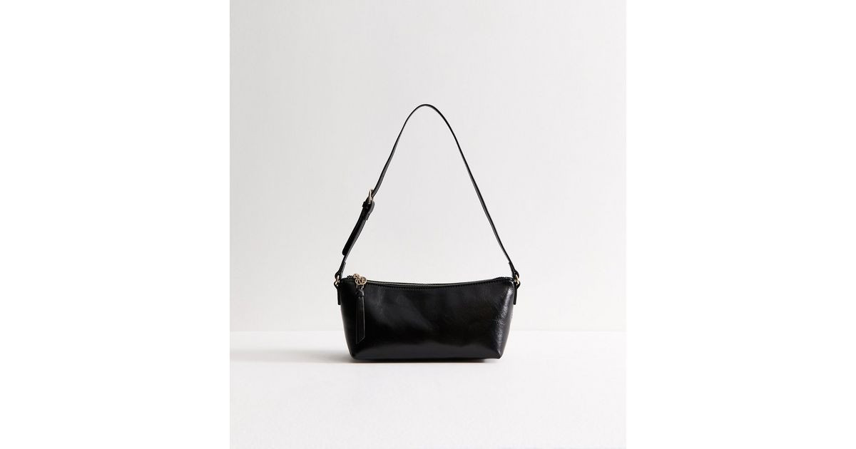 Black Faux Leather Baguette-Style Shoulder Bag New Look | New Look (UK)
