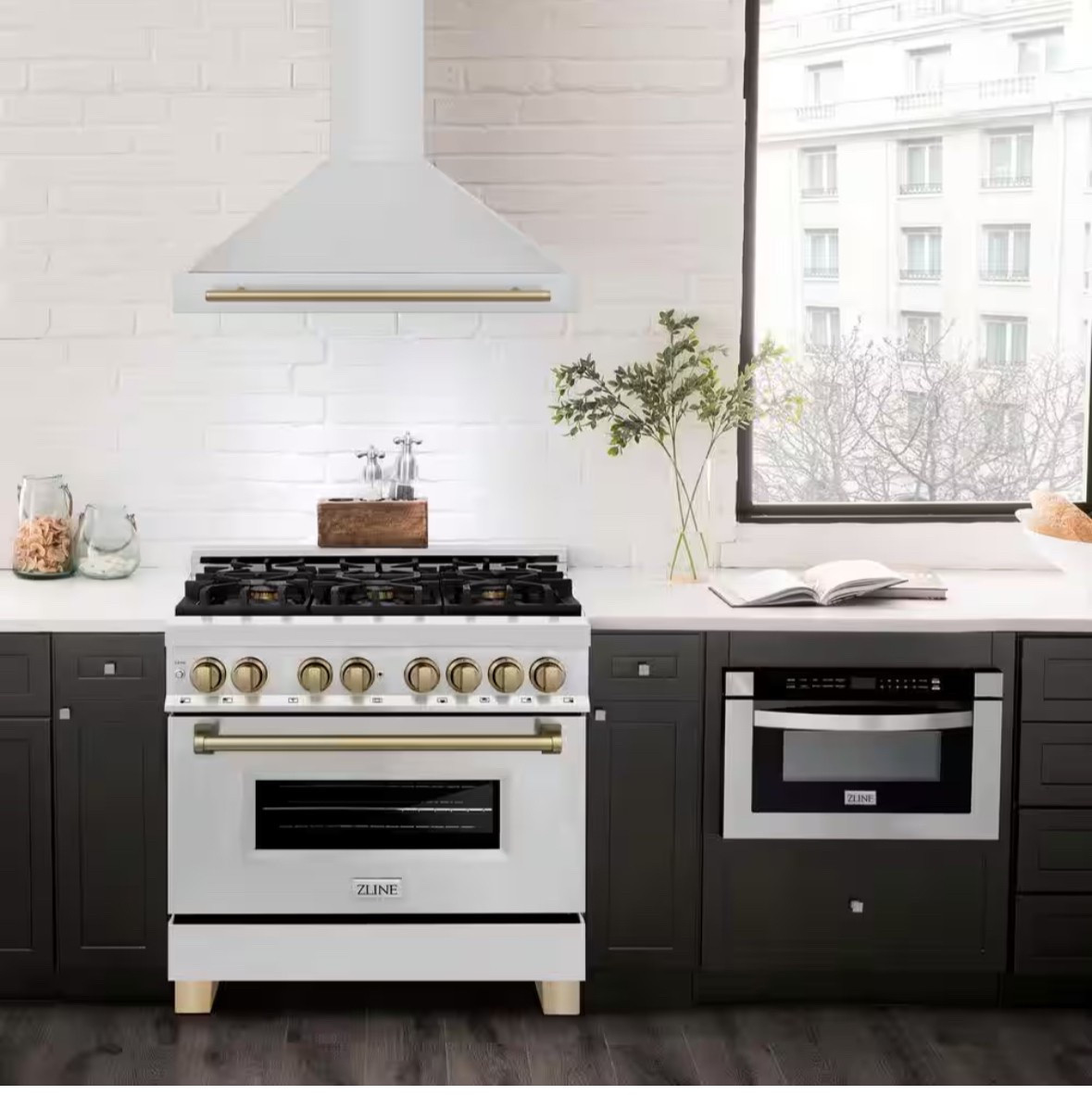 I’m obsessed with these zline appliances, I think I’m going to do this hood, range too, double oven and microwave 

#LTKHome