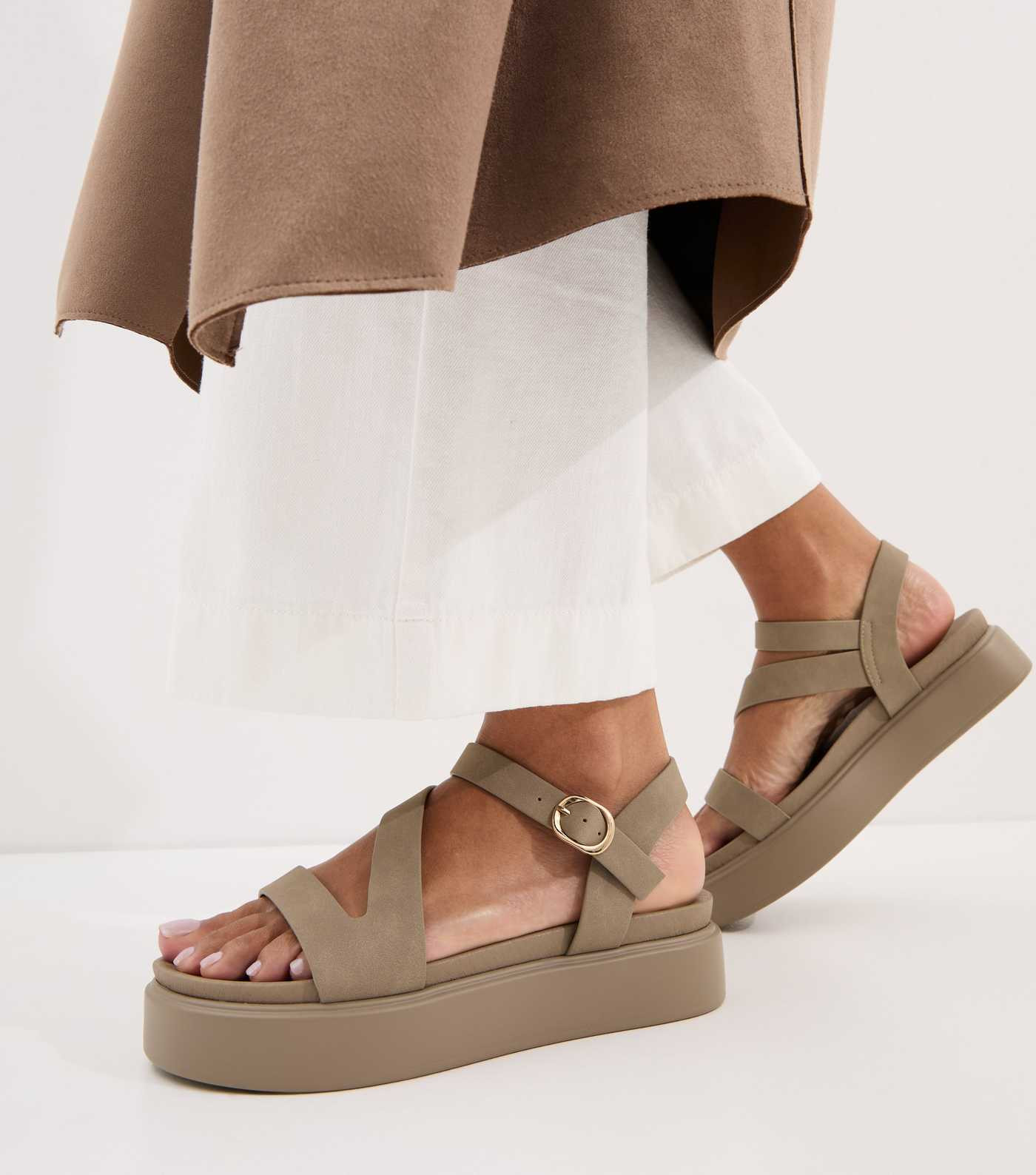 Light Brown Multi Strap Platform Sandals | New Look | New Look (UK)