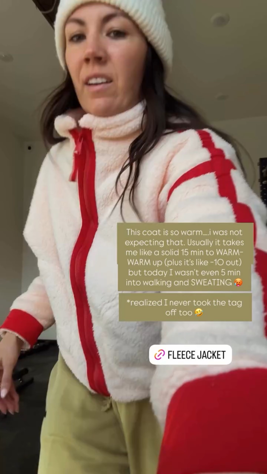 This coat is so warm….i was not expecting that. Usually it takes me like a solid 15 min to WARM-WARM up (plus it’s like -10 out) but today I wasn’t even 5 min into walking and SWEATING 🥵 

*realized I never took the tag off too 🤣