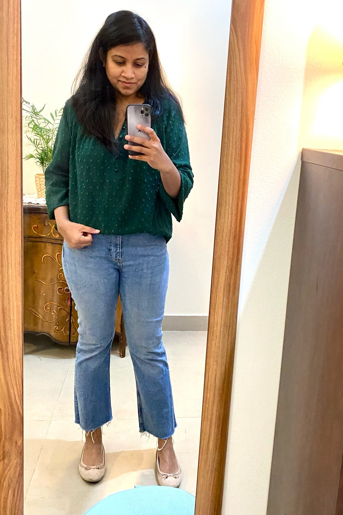 5 Ways to wear a forest green top
With a pair of flare jeans 

#LTKSeasonal #LTKCyberweek #LTKHoliday