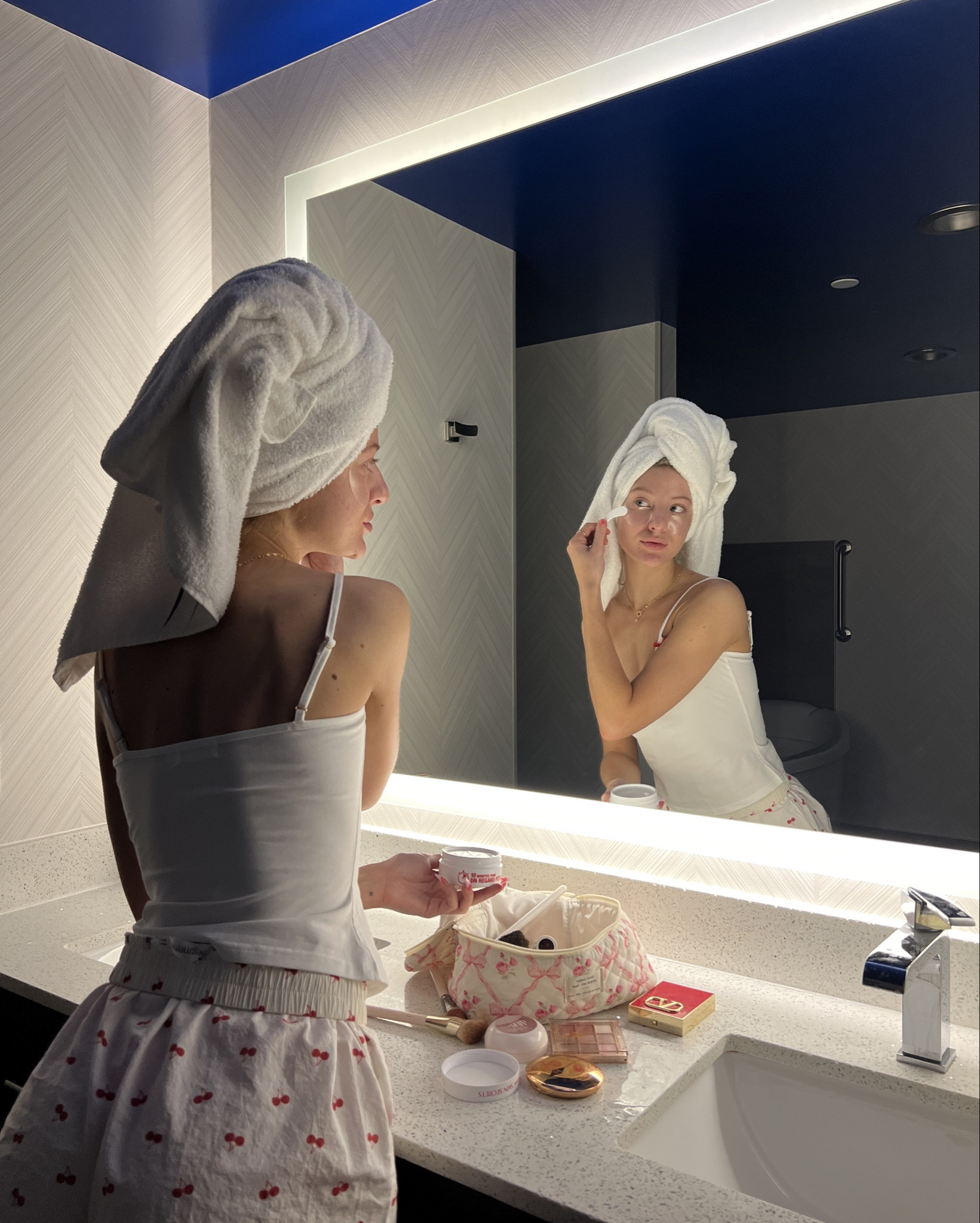 self care night 🍒💆🏼‍♀️🎀🧴🛀 

#LTKStyleTip #LTKU #LTKBeauty