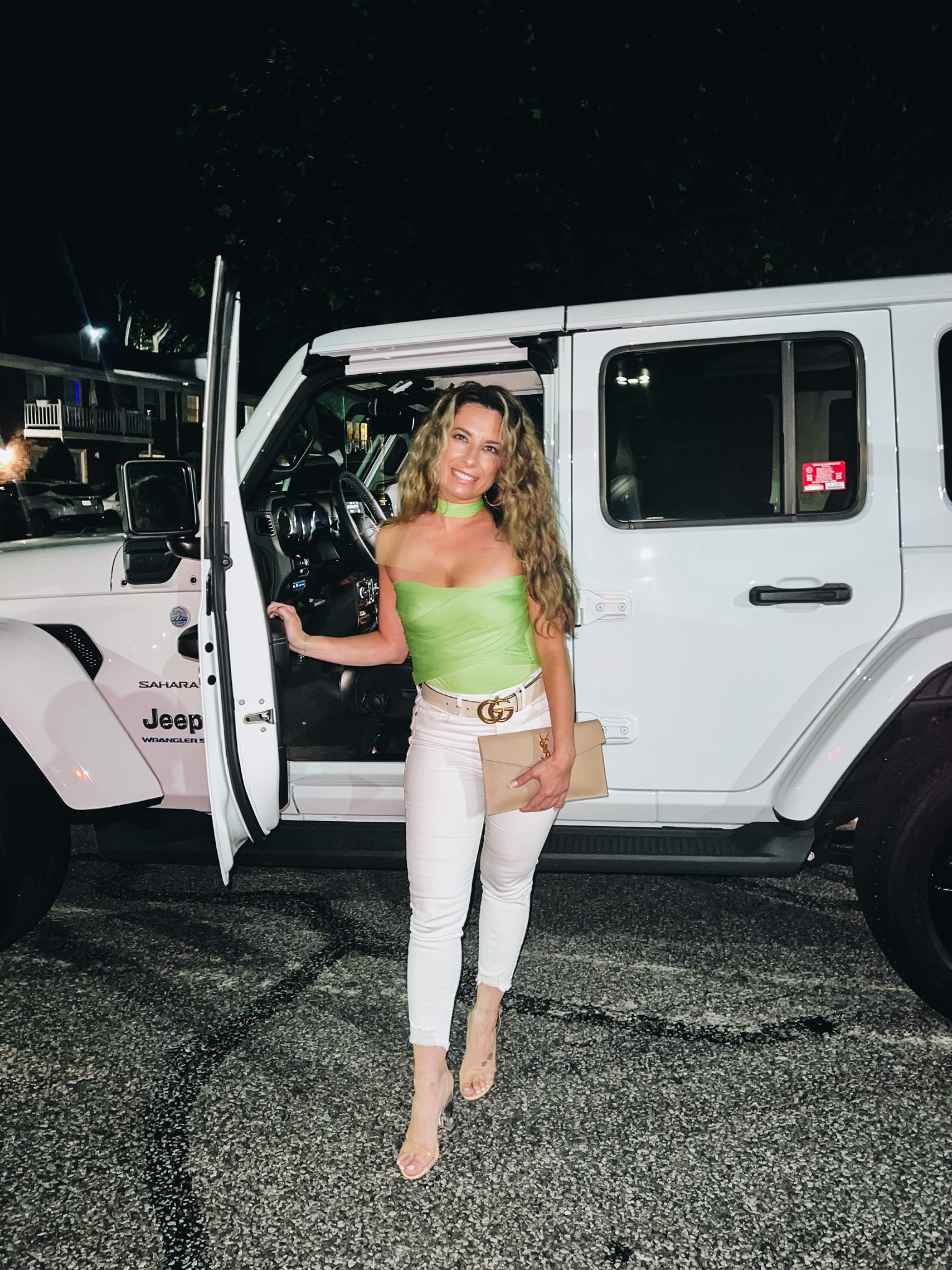 Obsessed with this shirt! Such a beautiful green color! The best is its under $10. I’m wearing a size small. 

#LTKSeasonal #LTKSale #LTKFind