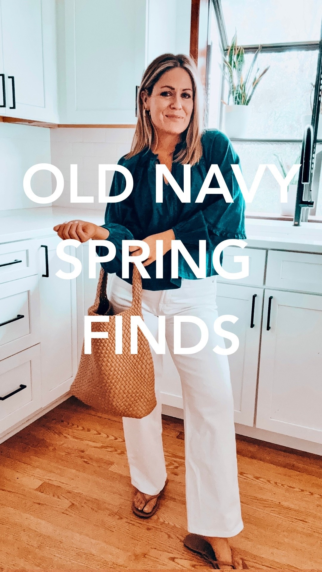 New Old Navy Spring Finds!

Sizing info:
-denim ankle pants: 4 regular 
-yellow hoodie: XS
-navy lace up sweater: XS
-denim blouse: XS
-white blouse: S (need an XS)
-striped tee: S
-green pullover: XS

#LTKSeasonal #LTKPetite #LTKSaleAlert
