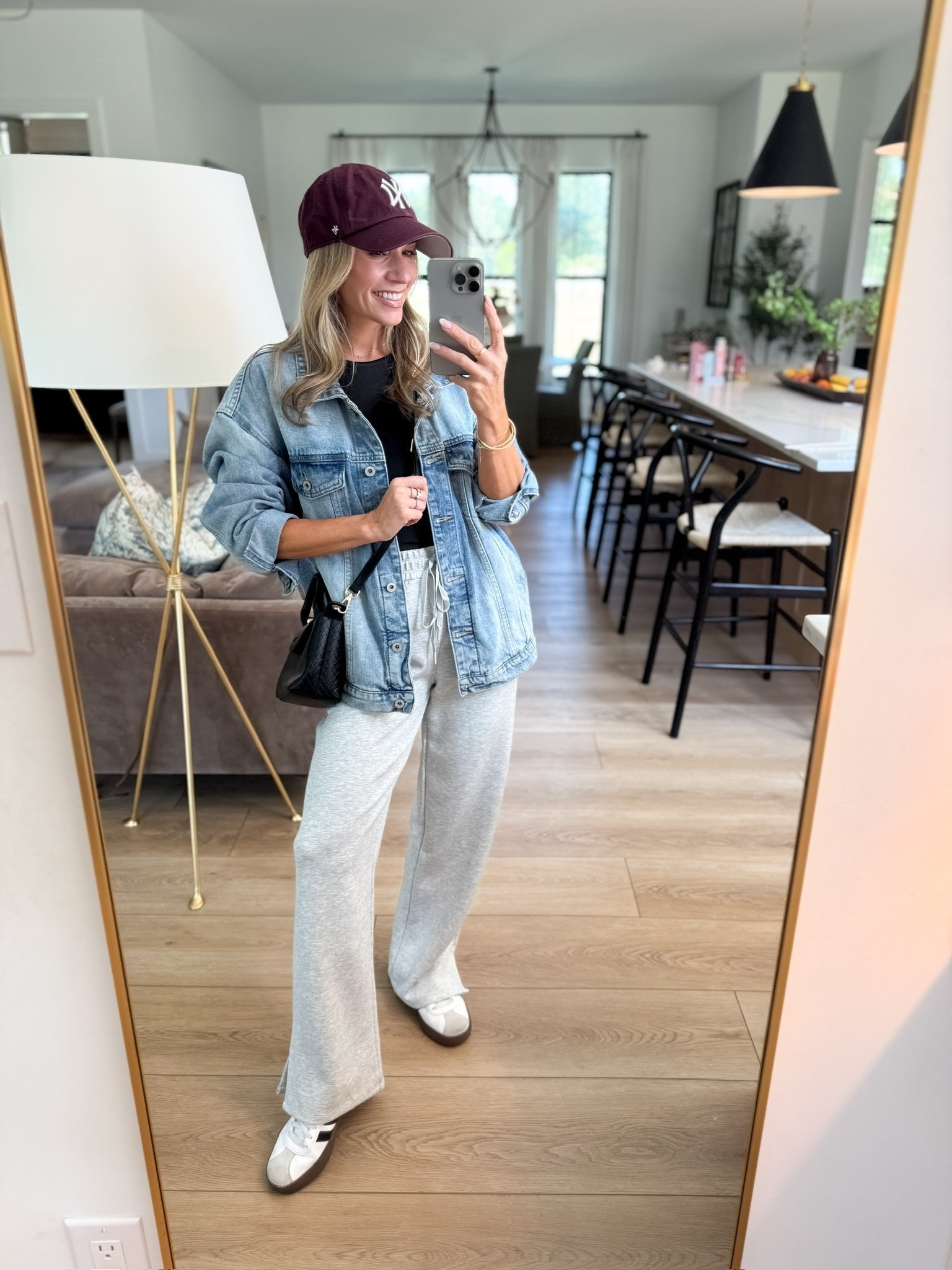 perfect mom fit to throw on & run errands 🙌 comfy but cute!

#LTKootd #LTKmomlife