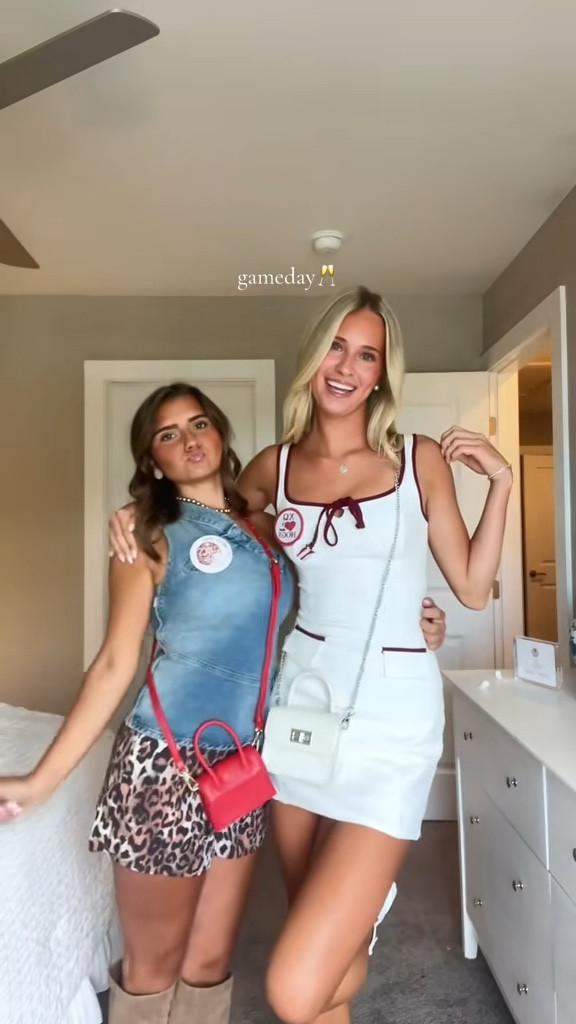 my fav gameday purse 

#LTKStyleTip #LTKFindsUnder50 #LTKItBag