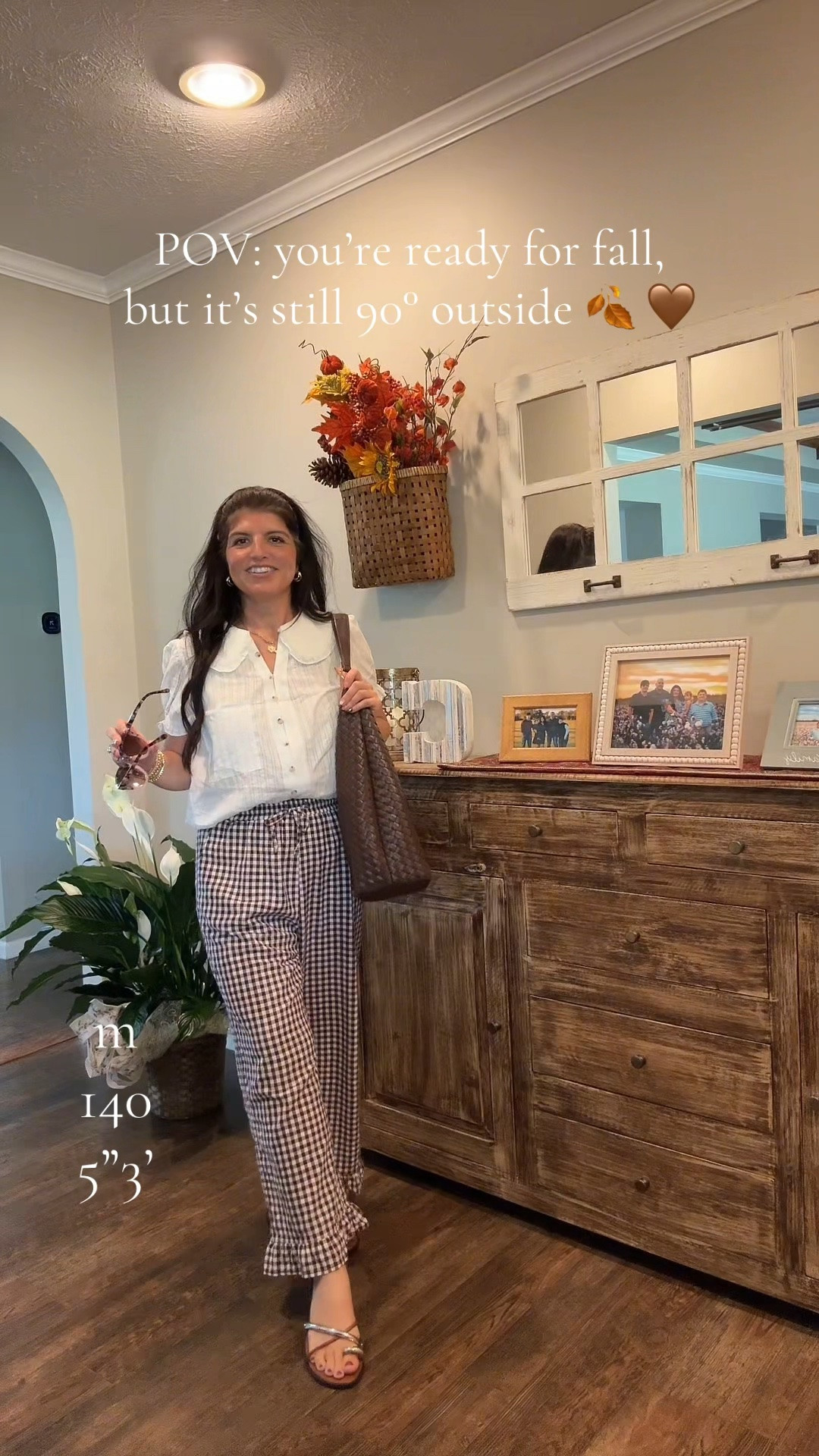 September outfits = summer on top, fall on bottom 🍂 When it’s still hot outside, but mentally you’ve already moved on to coffee, football & cozy season. These pants are such a cute transition piece too! ✨