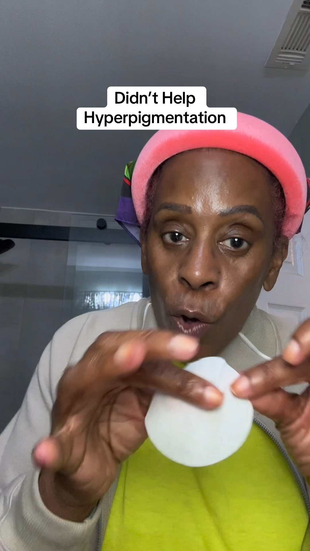 Everyone says Jiyu Toner Pads are viral for dark spots…
I’ll say this — my skin feels smoother, but I’m still watching those marks 


#LTKselfcare #LTKOver40 #LTKBeauty