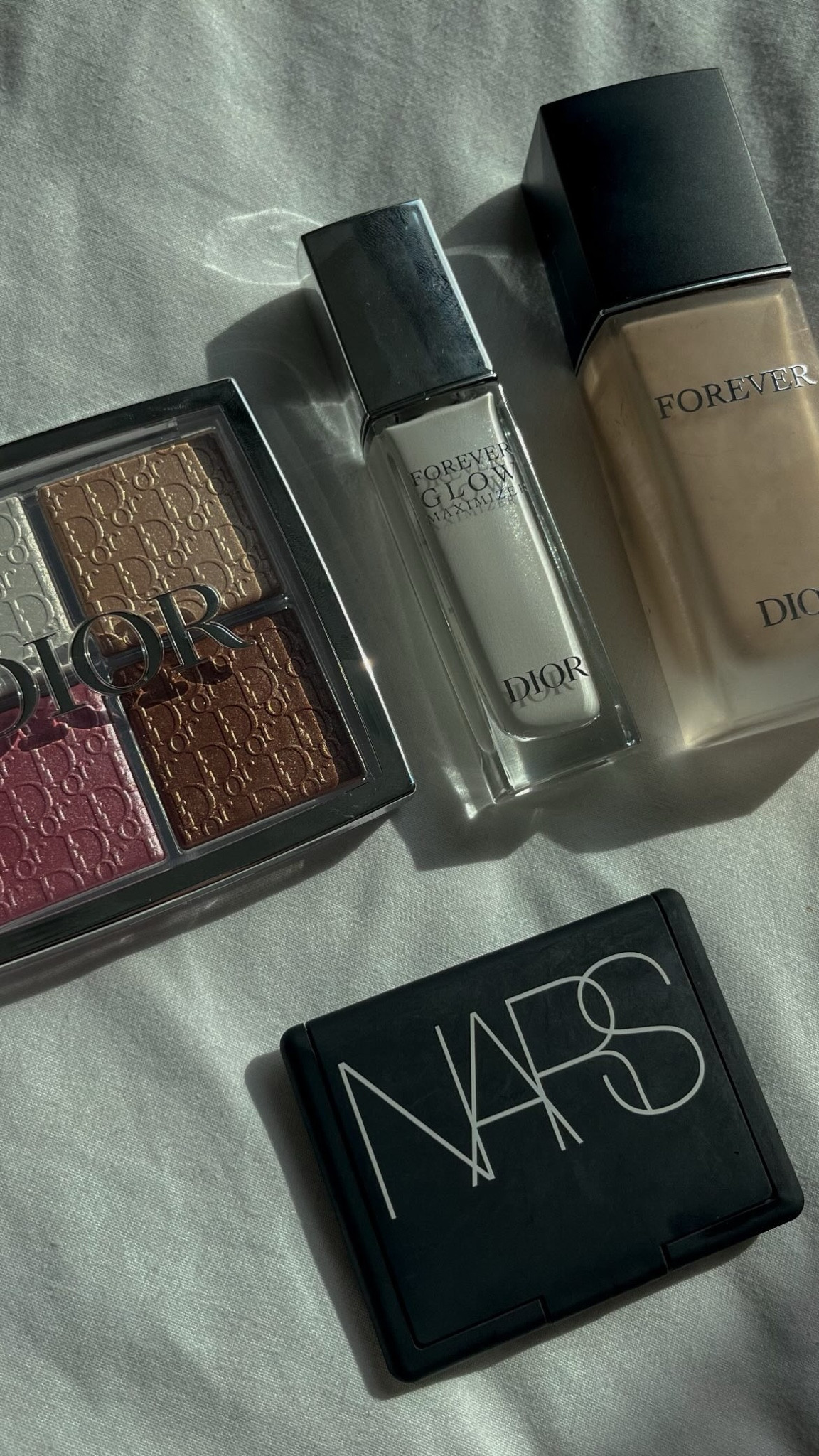 New makeup buys! 💄

Dior Beauty, Dior face palette, Dior highlighter, pearl highlights, NARS blush, Matte foundation, Dior forever, makeup lovers, trendy makeup, Sephora, Space NK. 

#LTKxSephora #LTKbeauty #LTKeurope