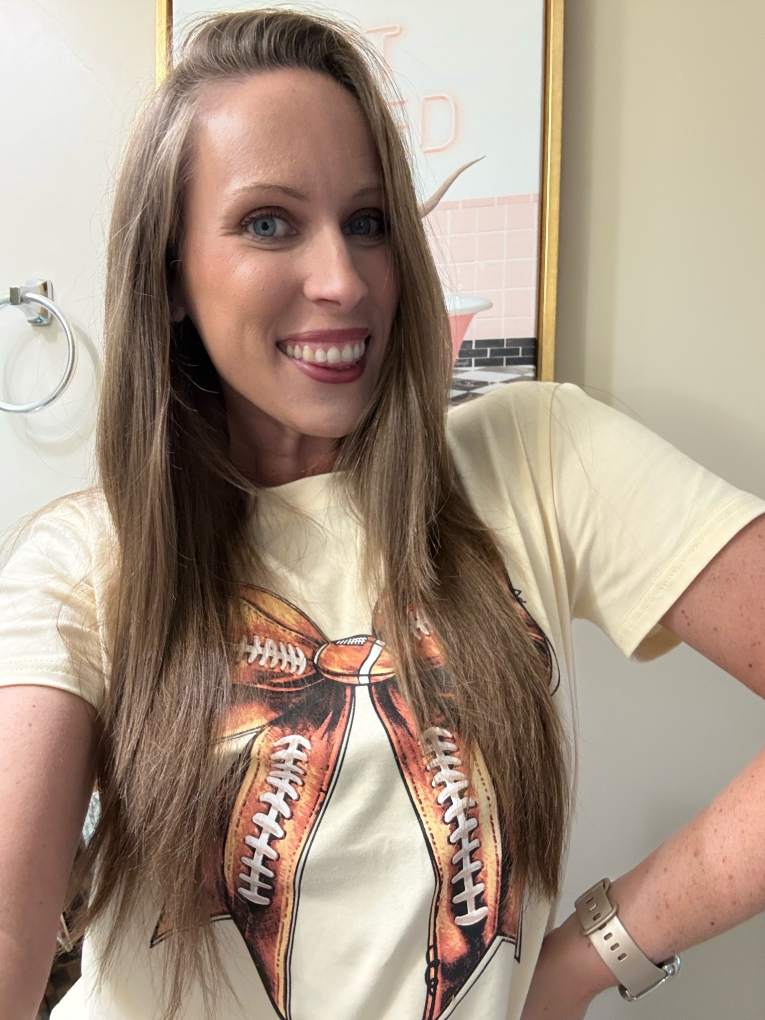 Football is back !!🏈🏈🏈

Football graphic tee, NFL outfit, Amazon fashion