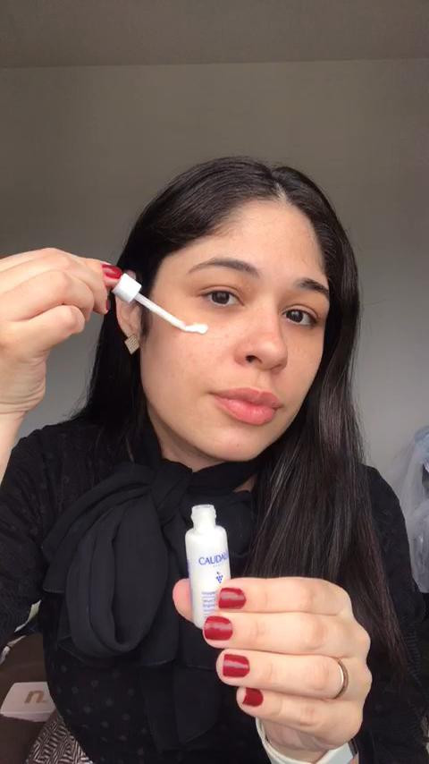 Viniperfect é o produto ideal para o dia a dia e sentir a pele completamente aveludada e hidratada. Além do mais, @caudalie é apropriada para grávidas, pois é praticante da beleza limpa. AMOOO antes de dormir, a pele amanhece muito linda e hidratada. O verdadeiro sono da beleza! 

#LTKbrasil #LTKbeleza #LTKmaternidade