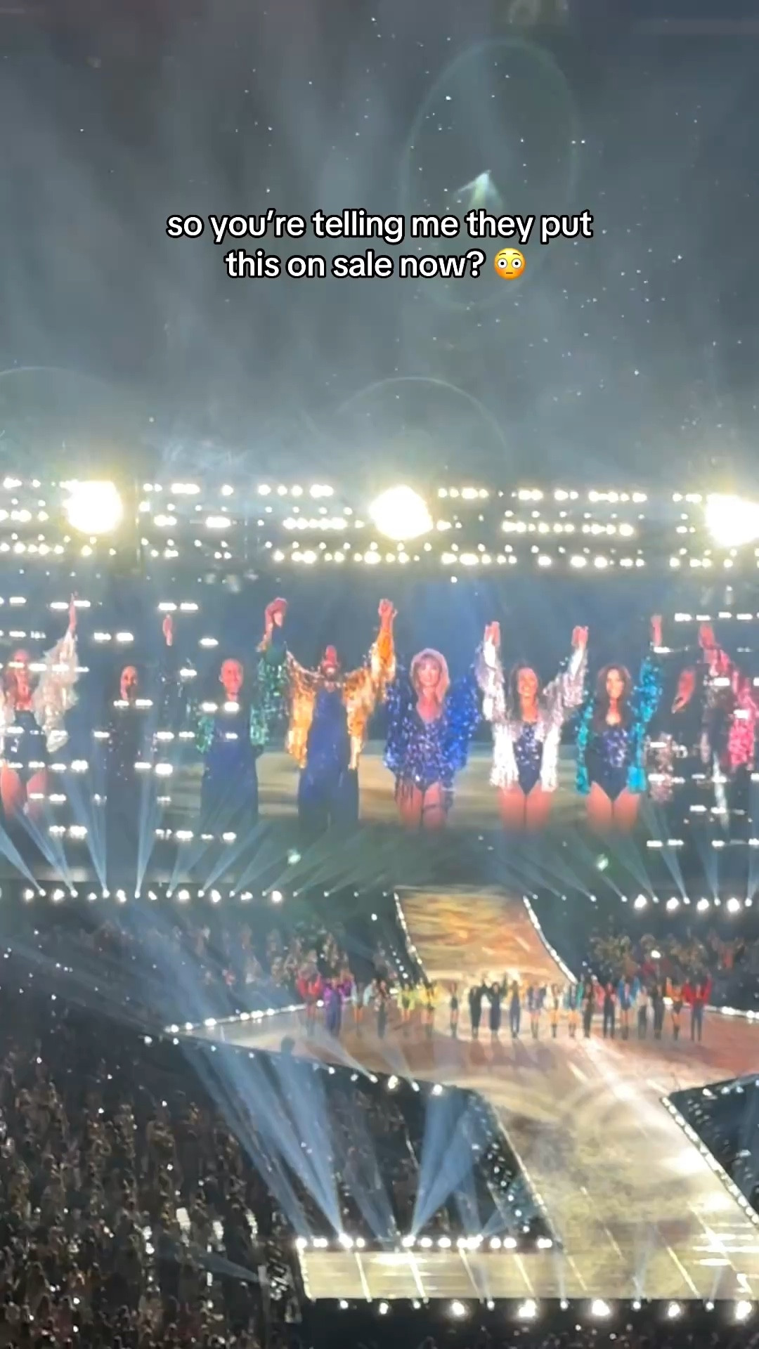 This Lover house building blocks set is giving pastel dream house vibes with all the tiny details and cozy rooms to build. Perfect for collectors, display shelves, or anyone who loves aesthetic home decor and creative building sets.

#LTKHome #LTKSaleAlert #LTKdayinmylife