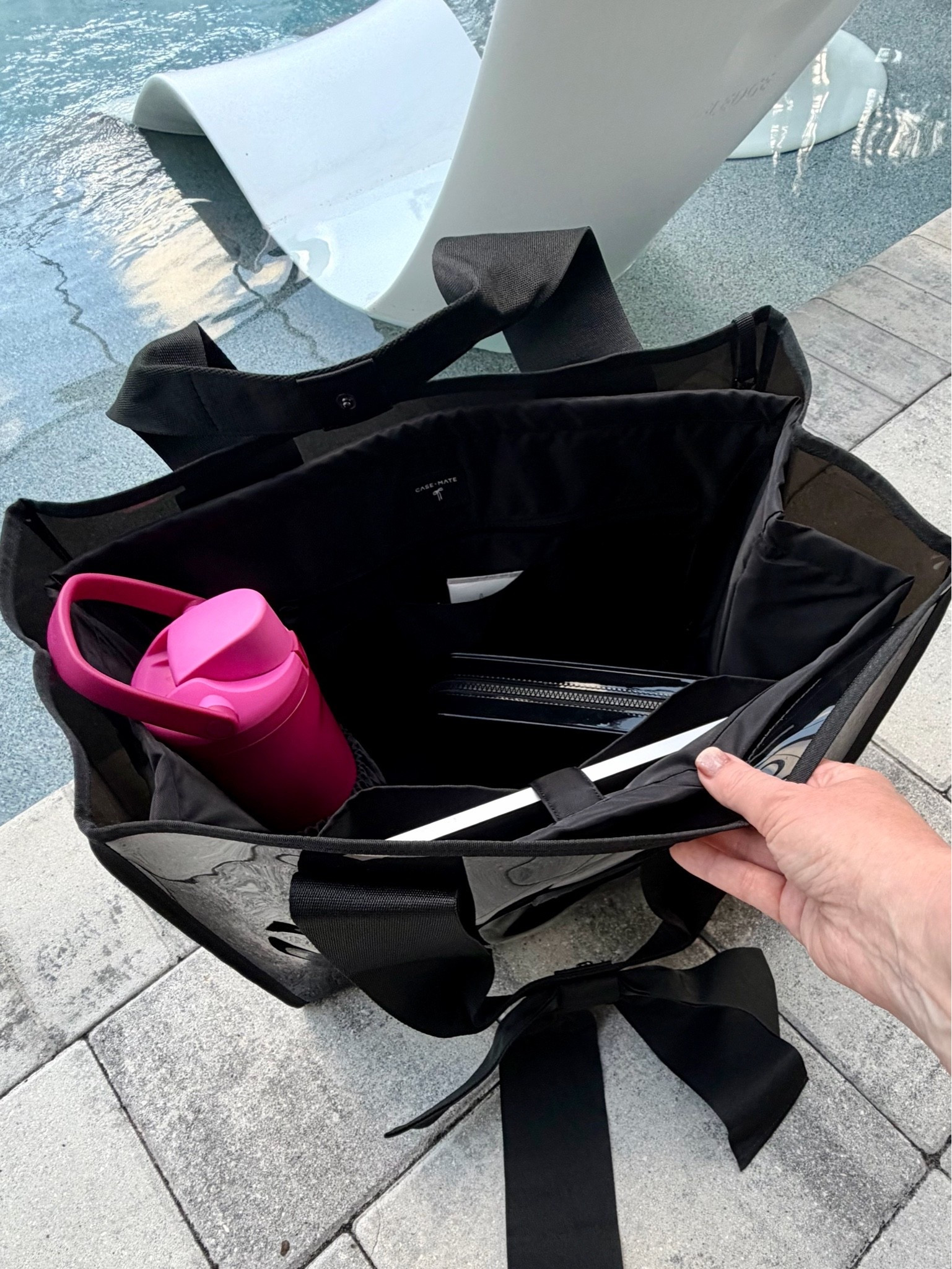 😍 The best summer totes just became the best organized summer totes! Use LOVEDBYJEN20 to save on your whole order! This internal organizer for the Case-Mate Jelly Tote quickly transforms into an everything bag! It even has a laptop sleeve along with water bottle holder, zip compartment, tether for keys and 3 pockets for sunscreen and all your essentials!

#LTKSeasonal #LTKActive #LTKSaleAlert