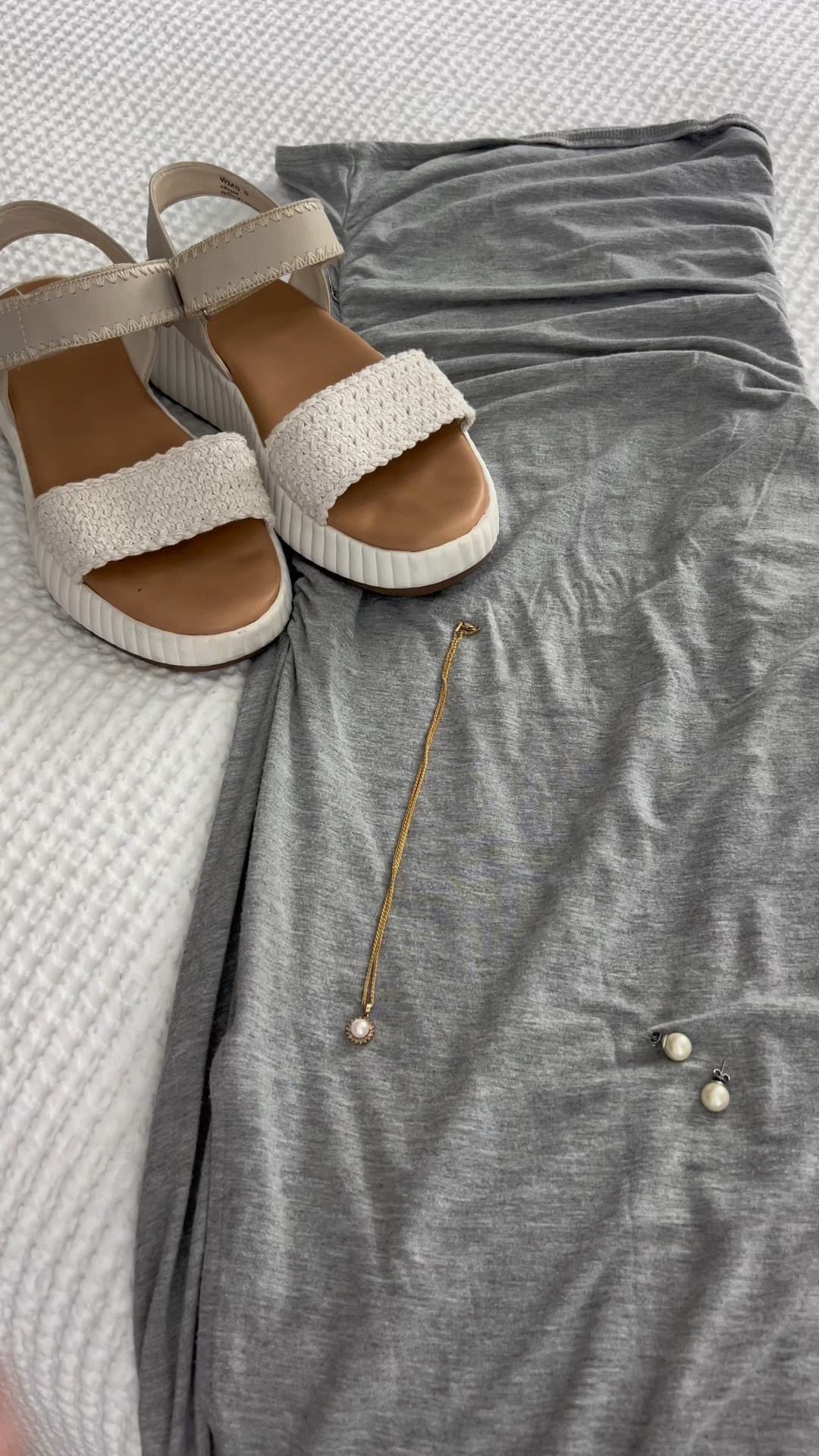 Effortless elegance on repeat 🩶 This grey ruched bodycon hugs in all the right places, paired with gold pearl jewelry and strappy sandals for an easy, elevated look 💁🏼‍♀️ 
#SummerStyle #RuchedDress #EffortlessChic #PearlDetails #WeekendLook #MinimalGlam

#LTKSeasonal #LTKFindsUnder50 #LTKStyleTip