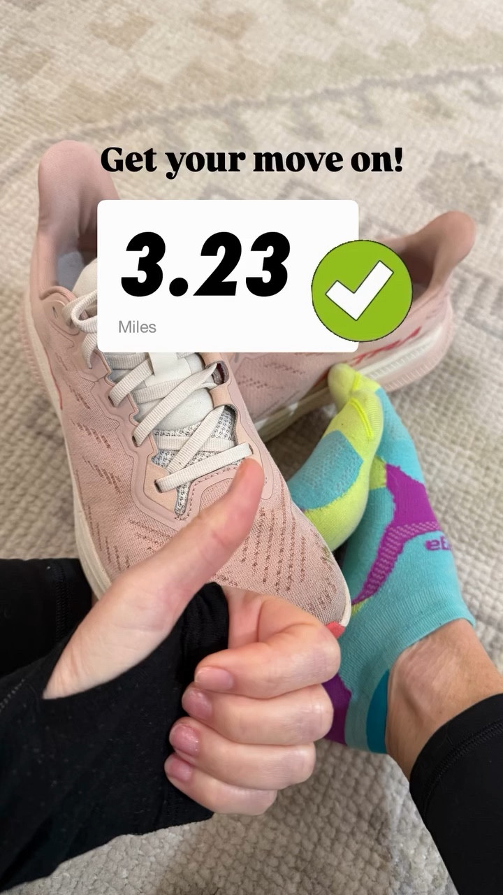 Socks old balega
Shoes Altra 🤍

#LTKfitnessgoals #LTKActive #LTKOver40