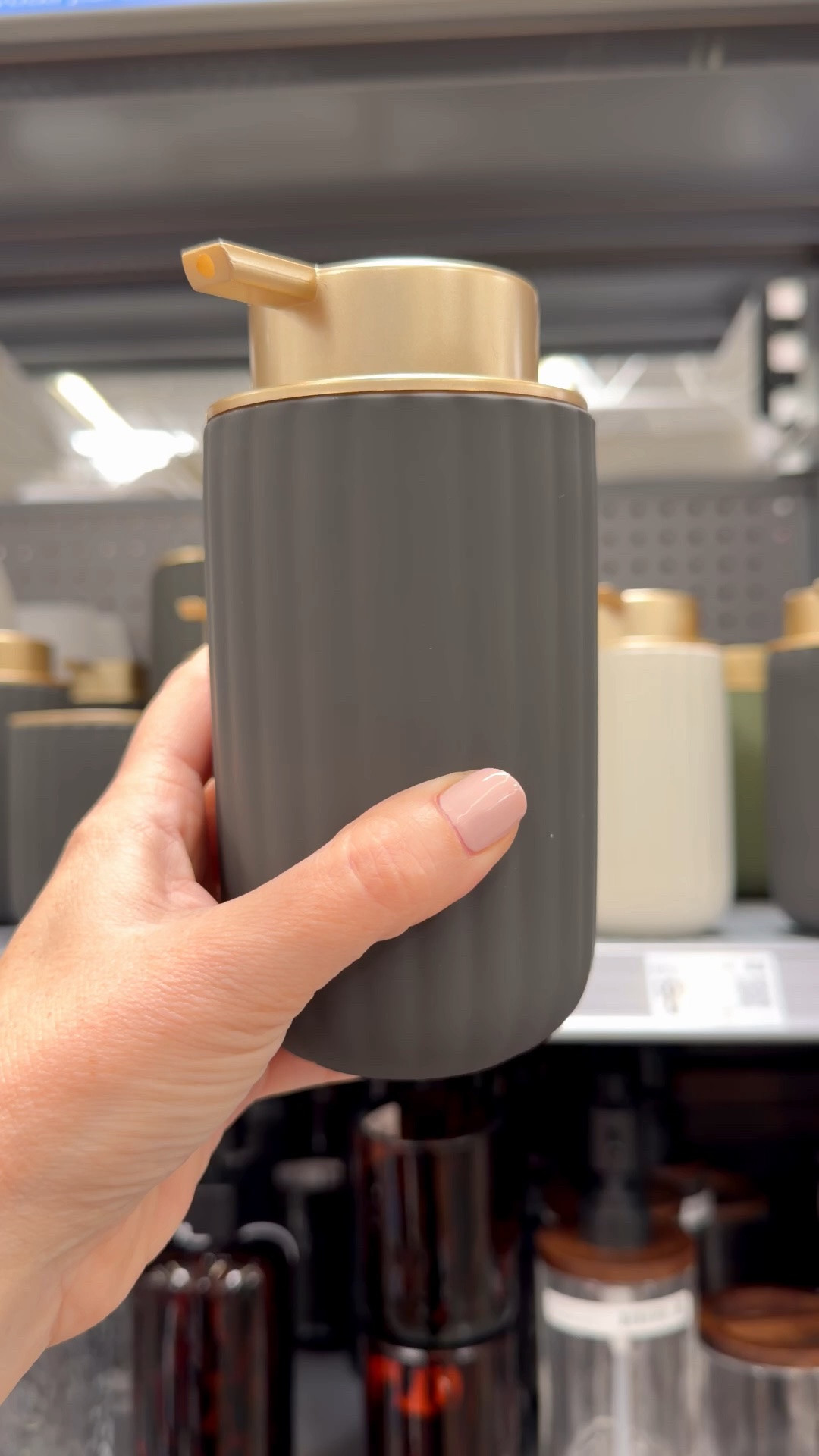 Bathroom finds✨

Bathroom
Soap dispenser
Bathroom accessories

#LTKHome