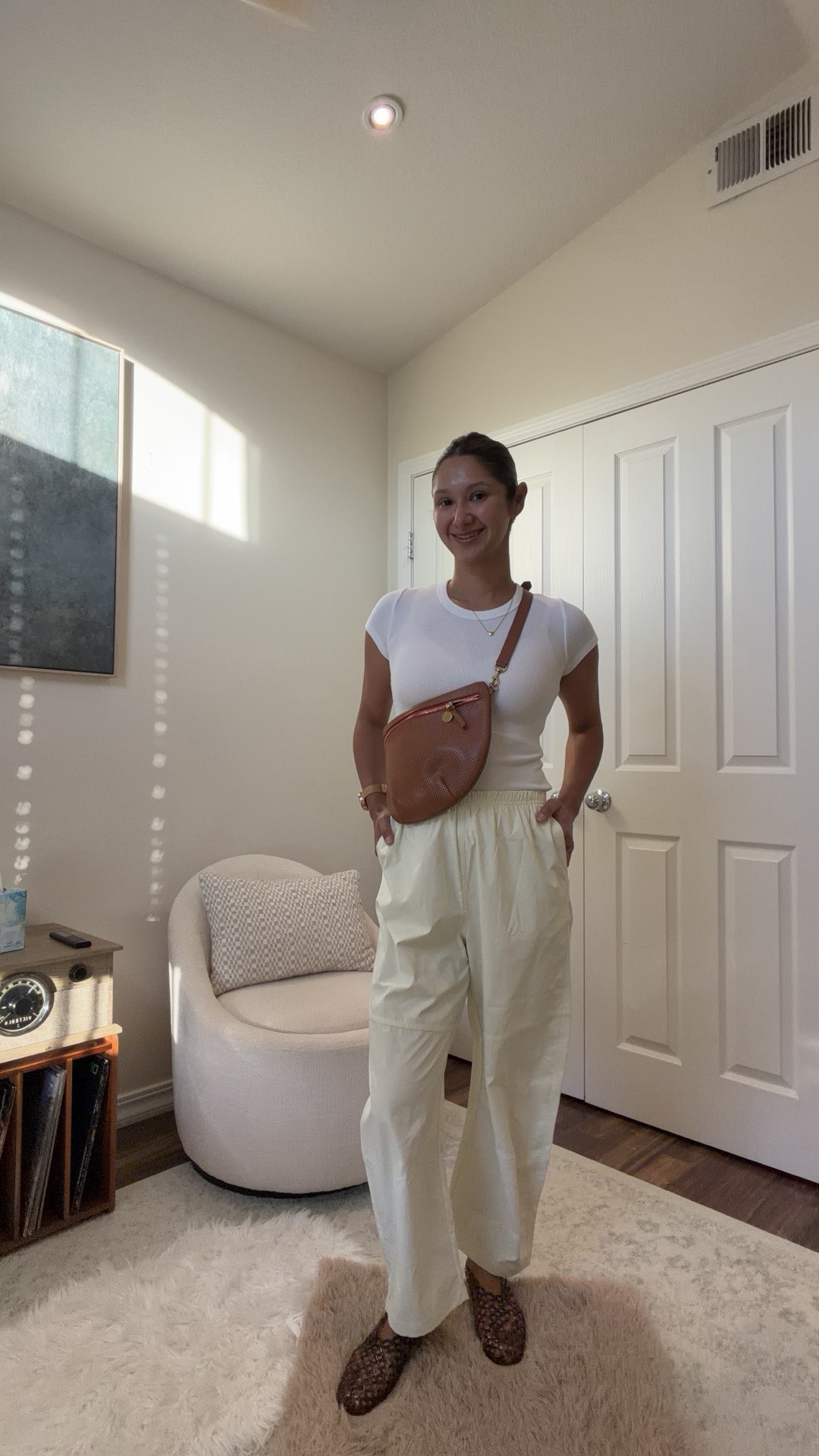 Too hot for jeans, but need a break from leggings and shorts? ☀️🤍 This is my go-to summer outfit formula for school drop-off, errands, work, and chasing a toddler.

Comment LOOK and I’ll send you the links, or shop the full outfit here: https://liketk.it/6jMAj

Save this for your next hot-weather outfit, and follow for more chic, affordable, busy mom-friendly style.

#momstyle #summerstyle #ootd #affordablestyle #capsulewardrobe #schooldropoffstyle #casualchic #busymom #ltkit #fashionfinds

#LTKdayinmylife #LTKmomlife #LTKootd