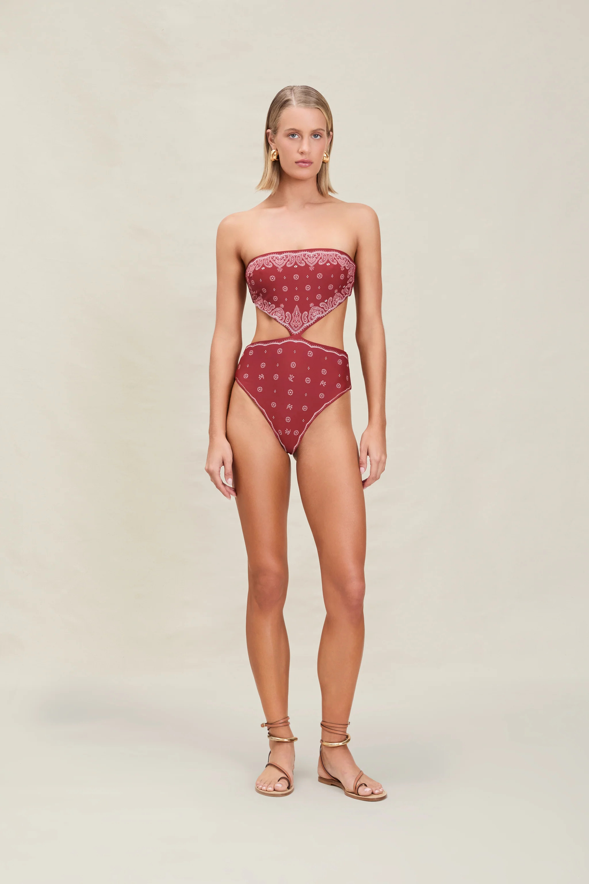 Rebecca Full-Piece | Devon Windsor