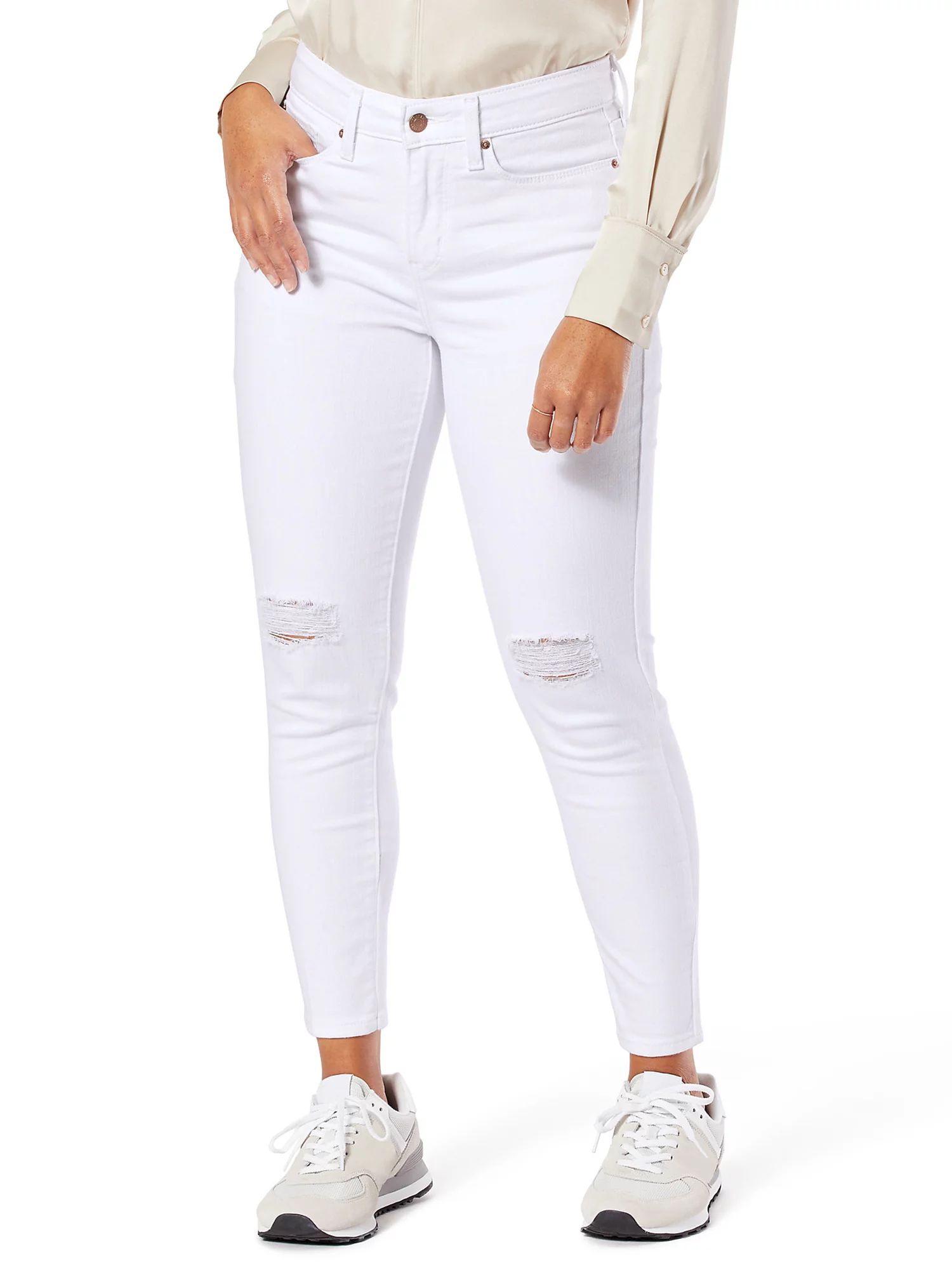 Signature by Levi Strauss & Co. Women's Mid Rise Skinny Cropped Jeans | Walmart (US)
