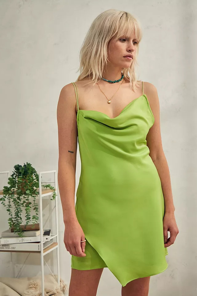 UO Julia Lime Asymmetrical Mini Dress | Urban Outfitters (EU)