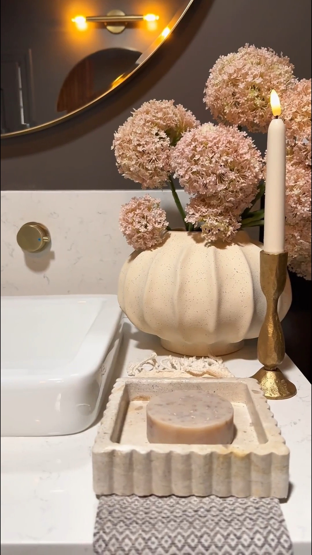You can effortlessly style your bathroom countertop by following this simple decor layout 🤎 It’s an easy way to create an elegant, fresh look that feels both functional and elevated. 


#bathroomdecor #eleganthomedecor #targetfinds #springdecor #springflorals #bathroomstyling #homedecorideas


#LTKFindsUnder100 #LTKGiftGuide #LTKHome