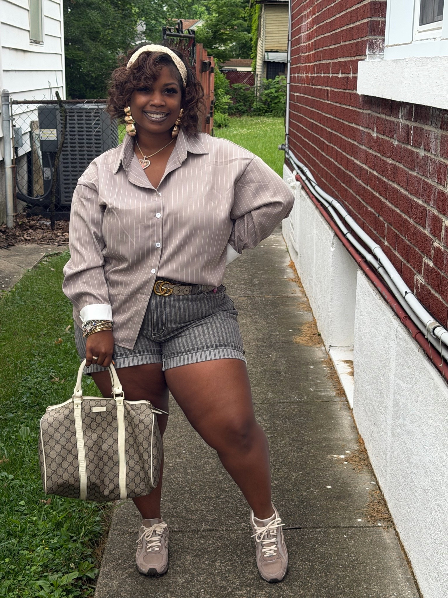 thundering thursdaysss 🩶🫶🏾🌪️

#LTKootd