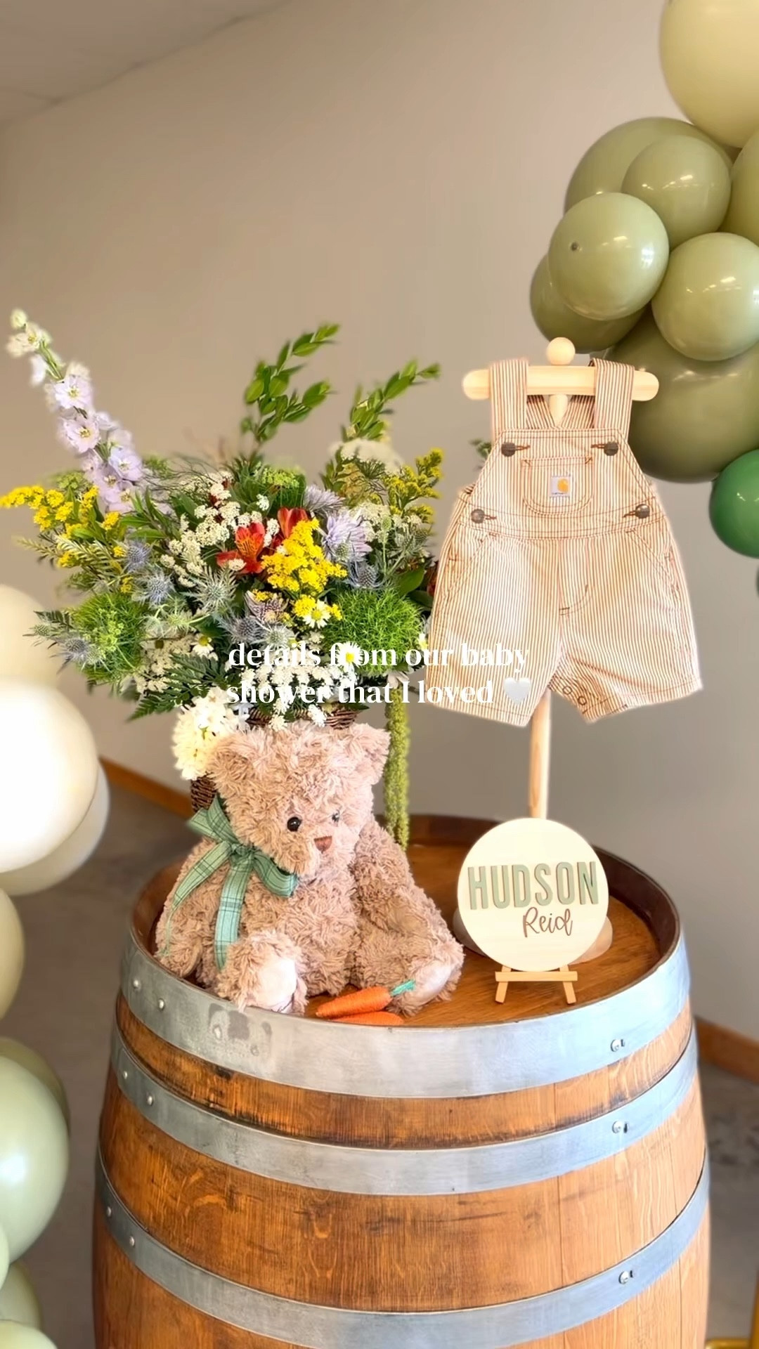 Locally Grown baby shower details 🥕🍅🪴


#babyshowerideas #locallygrown #farmersmarket #babyshowertheme babyshowerdecorations

#LTKmomlife #LTKBaby #LTKBump