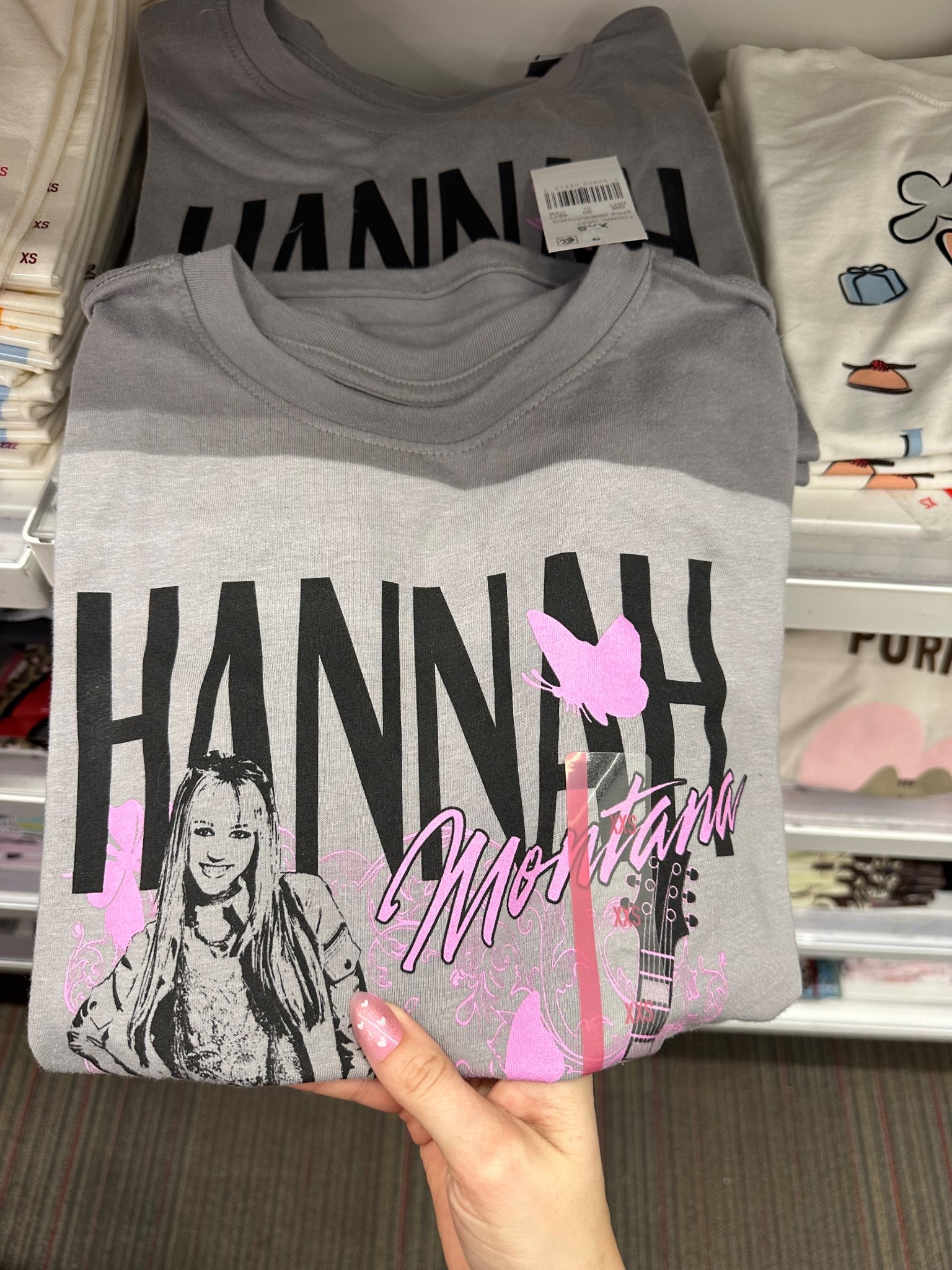 New at Target! Women’s graphic tees💖🤌🏼