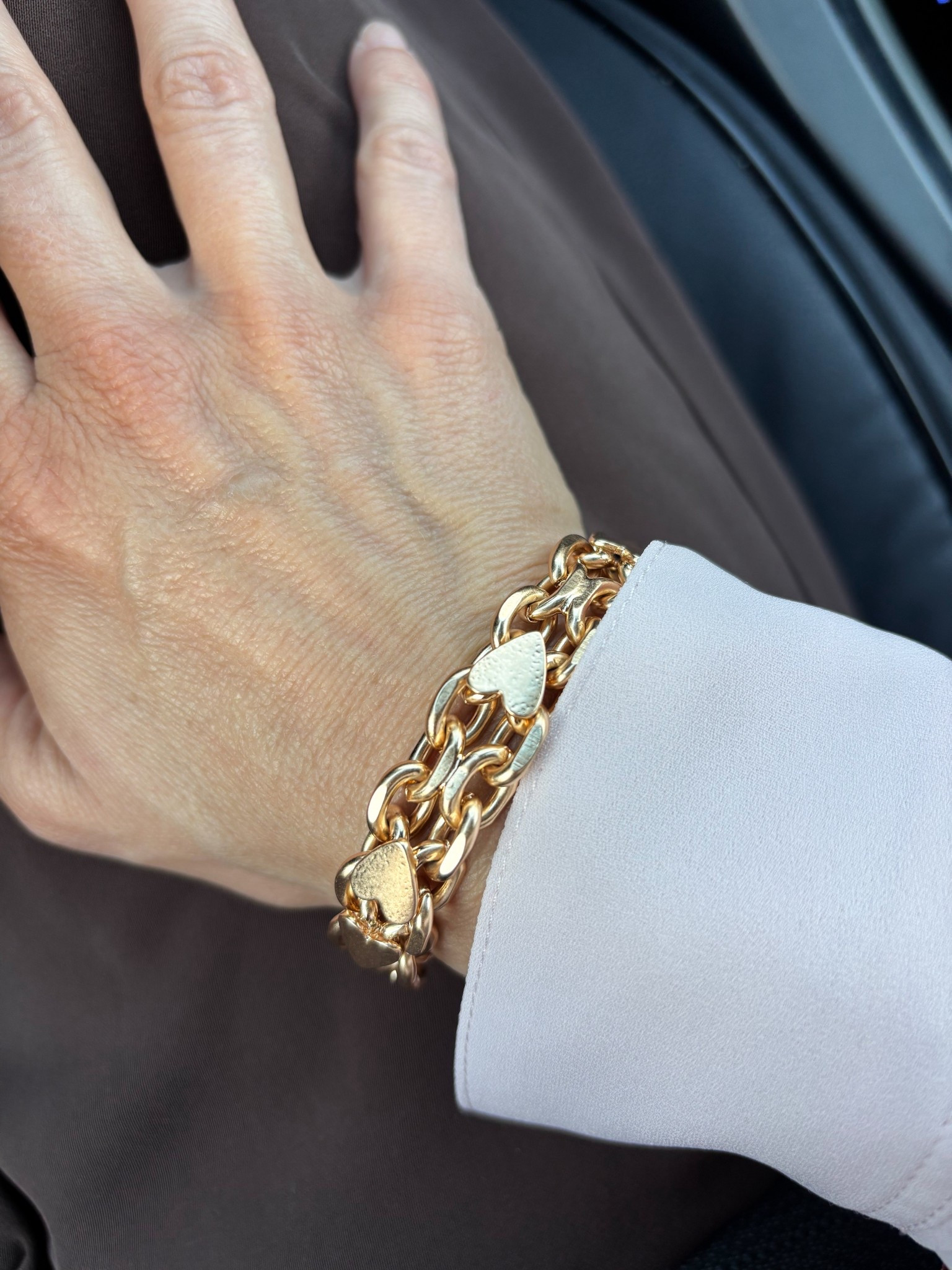 Heart bracelet 🥰

#LTKFindsUnder50 #LTKOver40 #LTKPetite