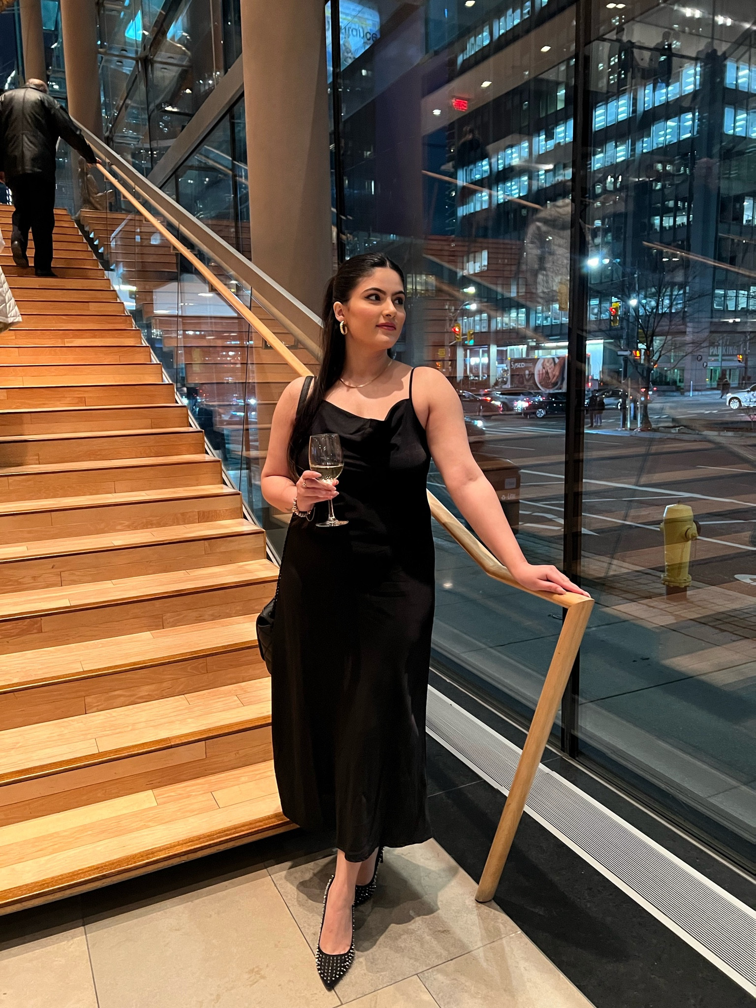 Opera Outfit Idea 

#LTKfindsunder50 #LTKparties #LTKstyletip