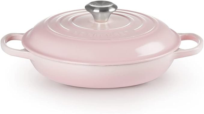 LE CREUSET Signature Sh.Casserole/braiser 26cm Shell Pink SS Knob | Amazon (UK)