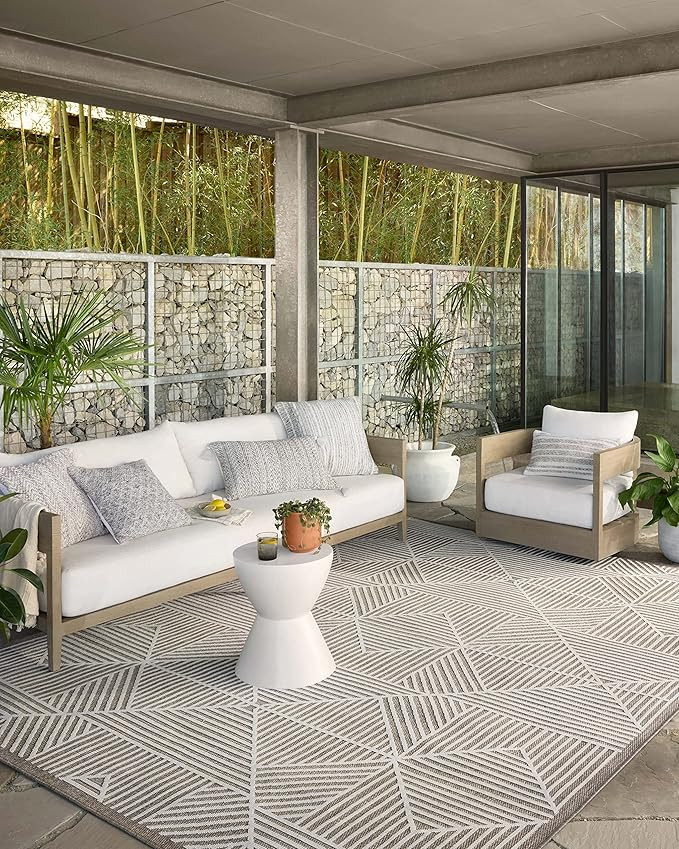 Loloi II Rainier Collection RAI-03 Natural/Ivory, Indoor/Outdoor 5'-3" x 7'-7" Area Rug, Beige/Iv... | Amazon (US)