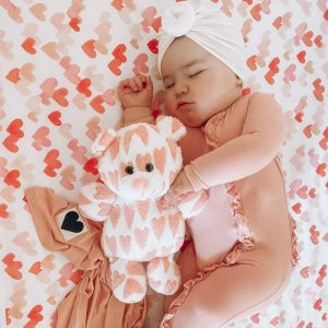 Hearts Organic Crib Fitted Sheet | Pottery Barn Kids