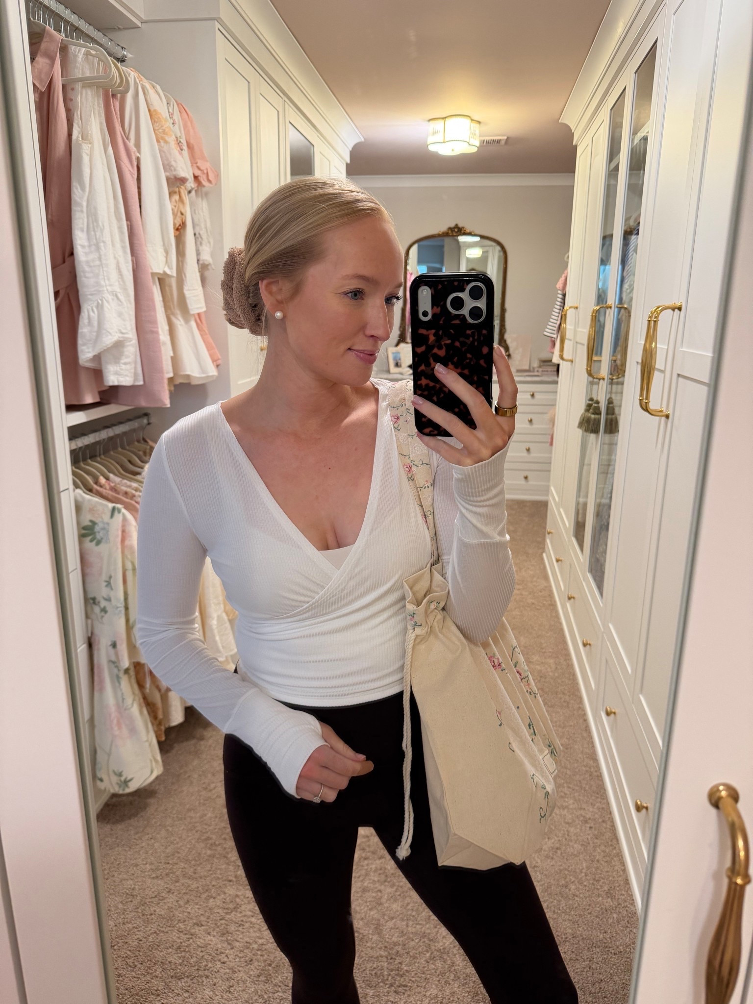 Heading out for my first studio Pilates class taking a hot mat class so I plan to take this long sleeve off. 

Spanx promo code: AMANDAJOHNXSPANX for 15% off your first order 

#LTKActive #LTKfitnessgoals #LTKmomlife