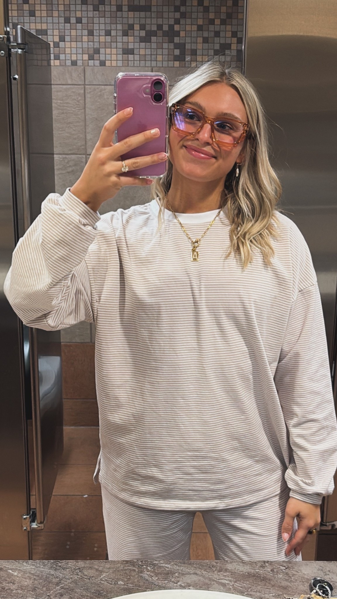 The COMFIEST matching set I’ve probably ever had

#LTKMidsize #LTKootd #LTKFindsUnder50