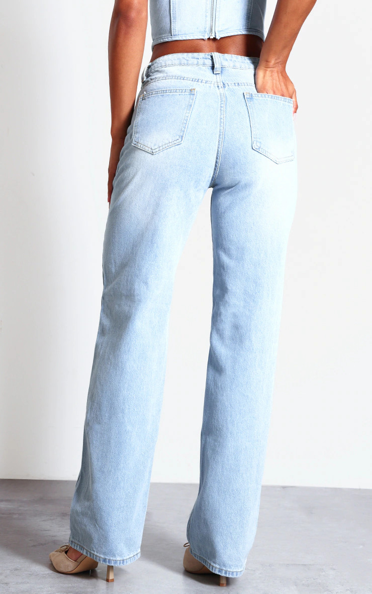 Light Blue Wash Mid Rise Straight Leg Jeans | PrettyLittleThing US