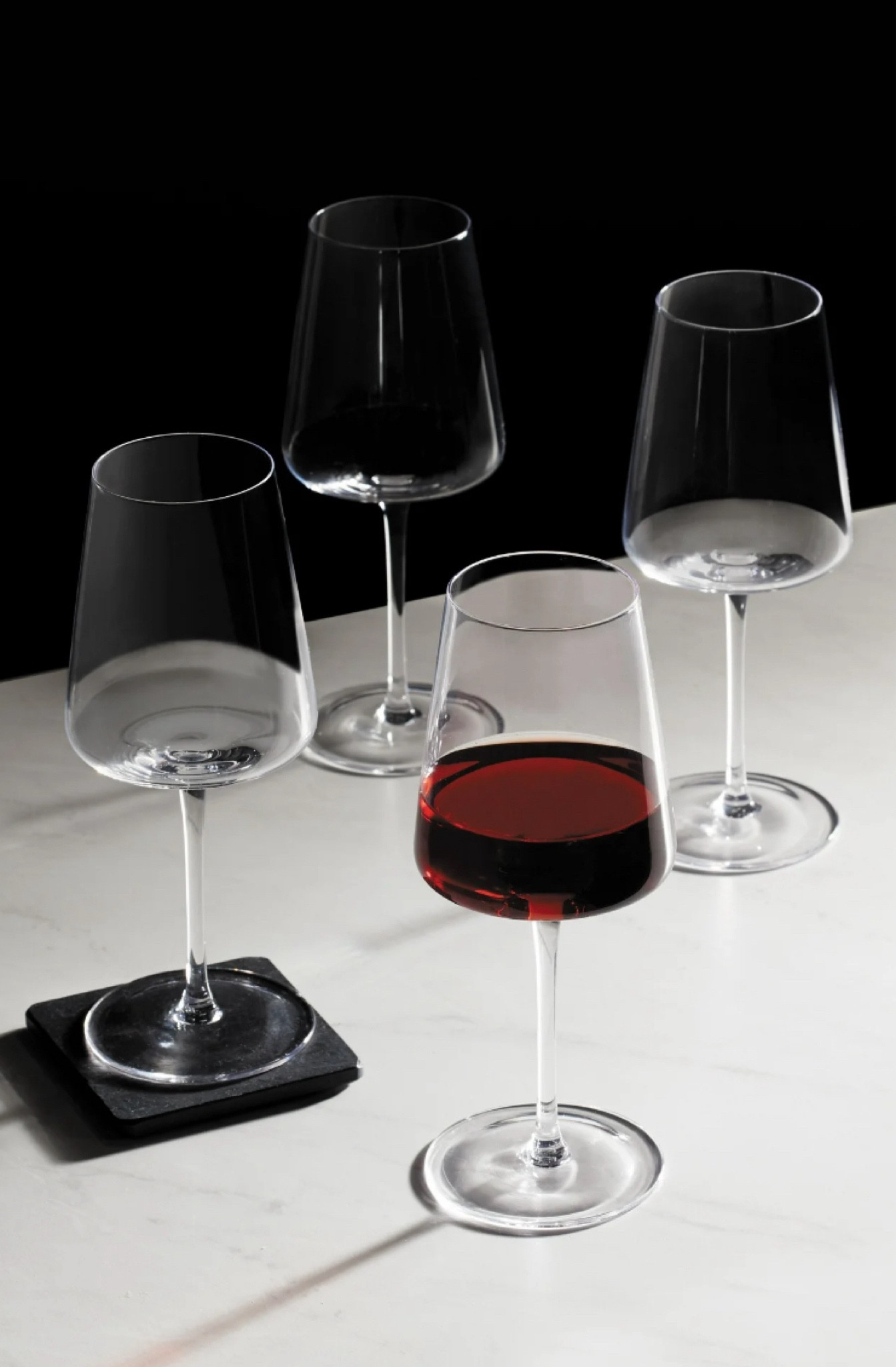 Better Homes & Gardens Clear Flared Red Wine Glass with Stem 17 ounce, 4 Pack

These are so nice and stylish, you can’t believe they’re under $10! 

#LTKParties #LTKSaleAlert #LTKFallSale