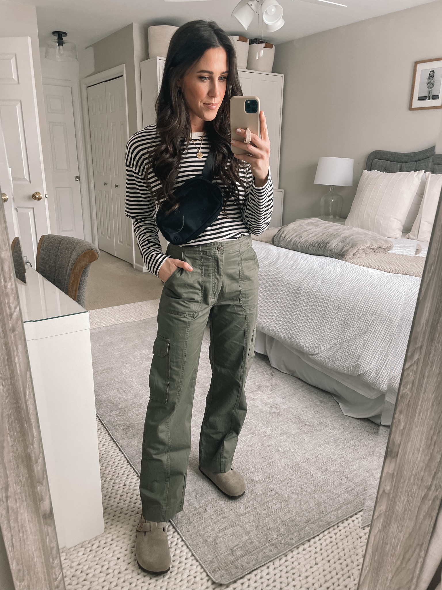 Tee -small
Pants-26 short


#LTKstyletip #LTKFind #LTKSeasonal