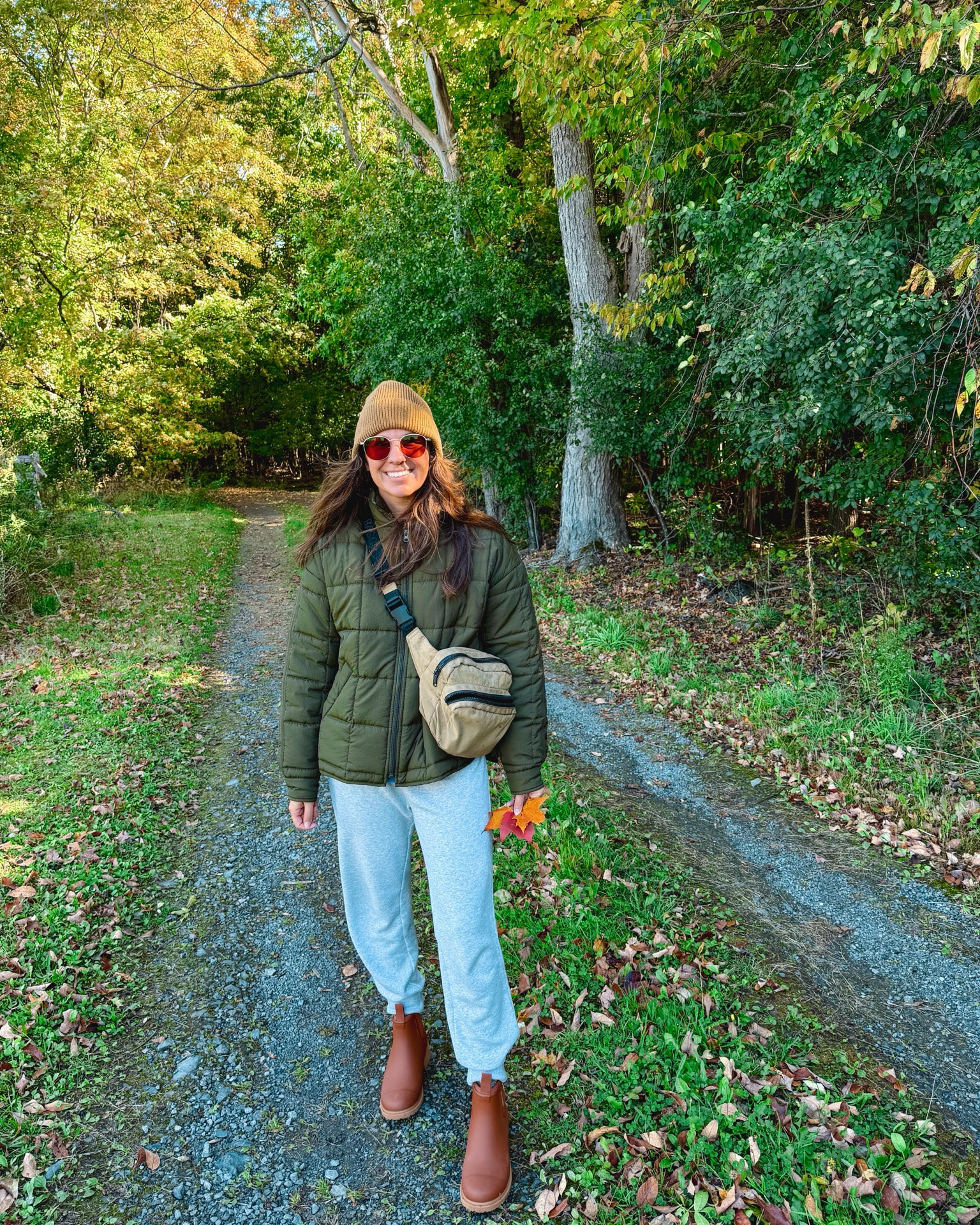 Lunch break walk in the woods🍁✨🌲🍂

Small in my coat, 6 in my boots. Love this hat from the old navy men’s section-comes in lots of great colors!

My sweatpants are older, so I linked similar.