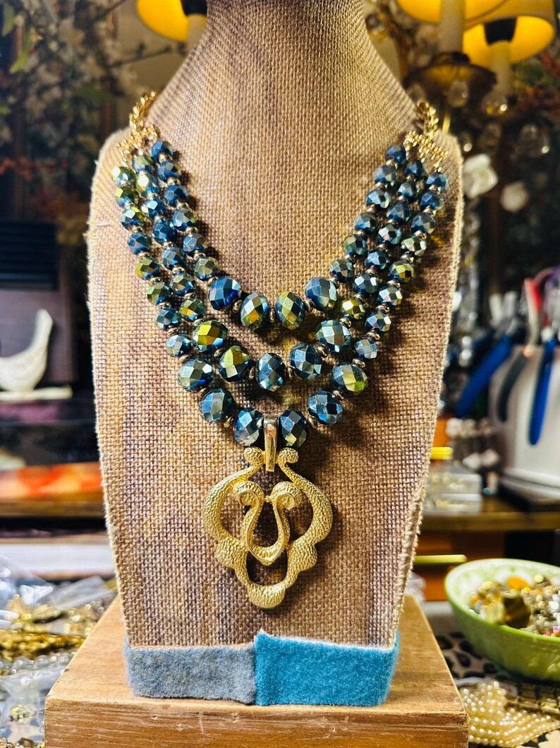 Laguna Blue Hour | Kramer Gold Pendant Necklace | Vintage Aurora Borealis Beaded Necklace | Blue ... | Etsy (US)
