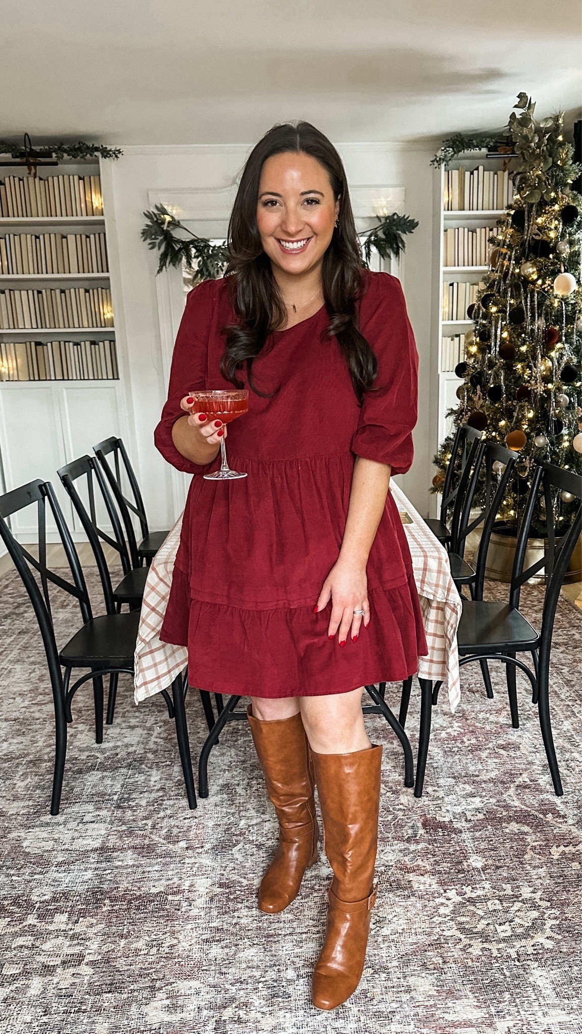 Cute holiday look! 

#LTKmidsize #LTKfindsunder50 #LTKfindsunder100